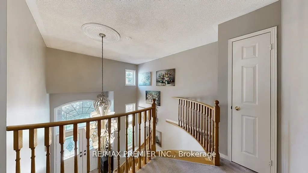 215 Drummond Drive
