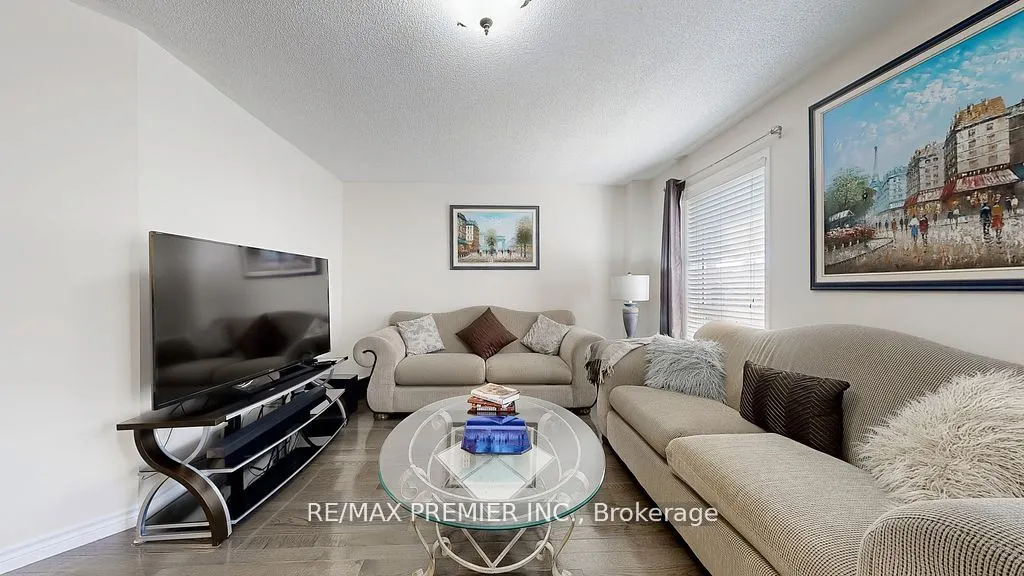 215 Drummond Drive