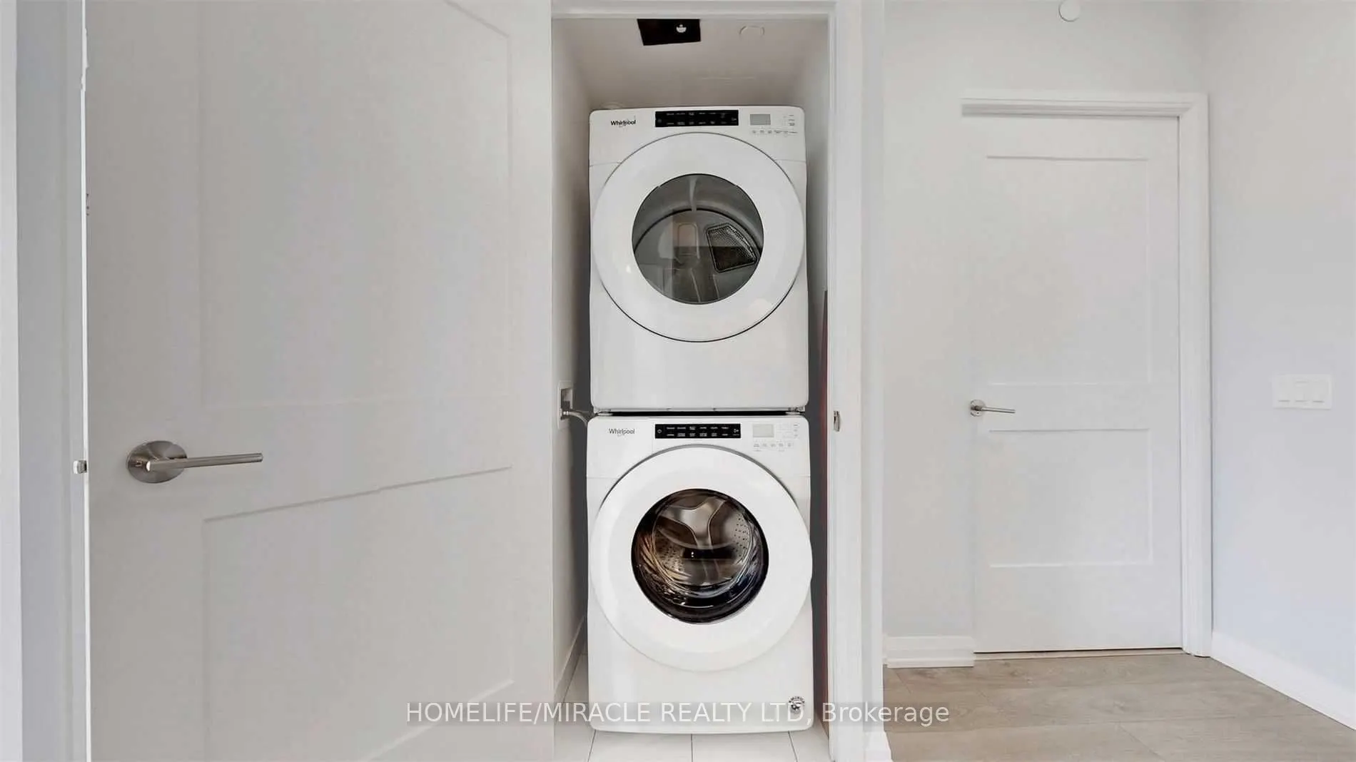 7895 Jane Street, #2914