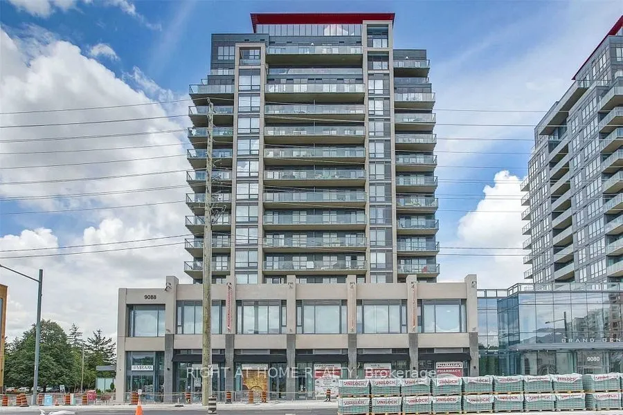 9088 Yonge Street, #907