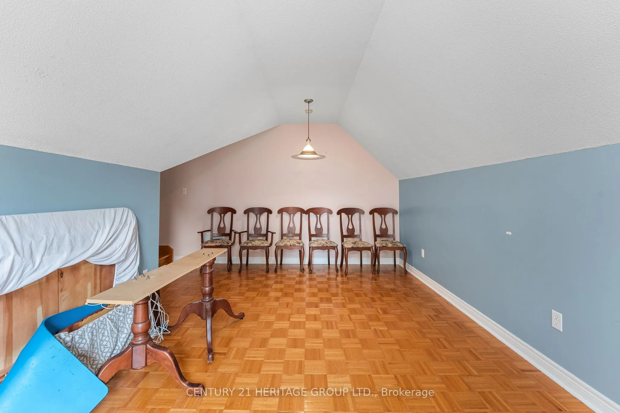 21 Brent Road