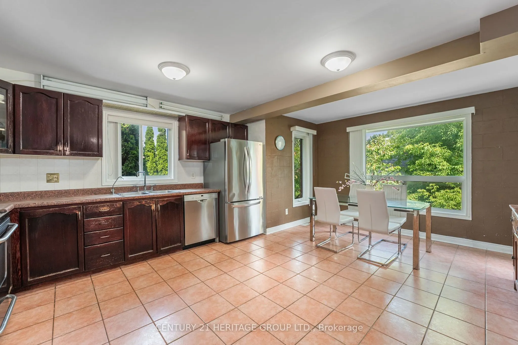 21 Brent Road