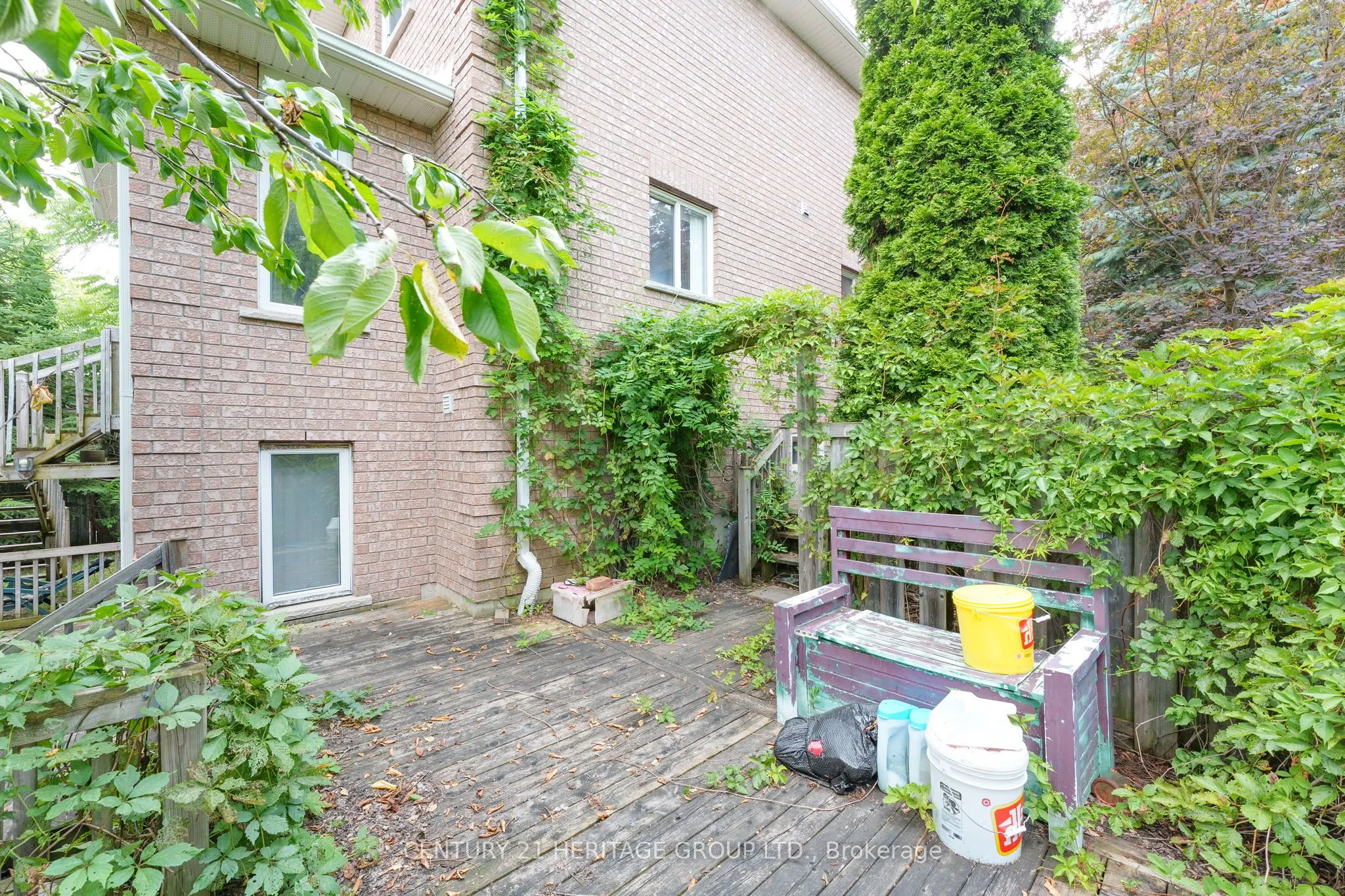 21 Brent Road