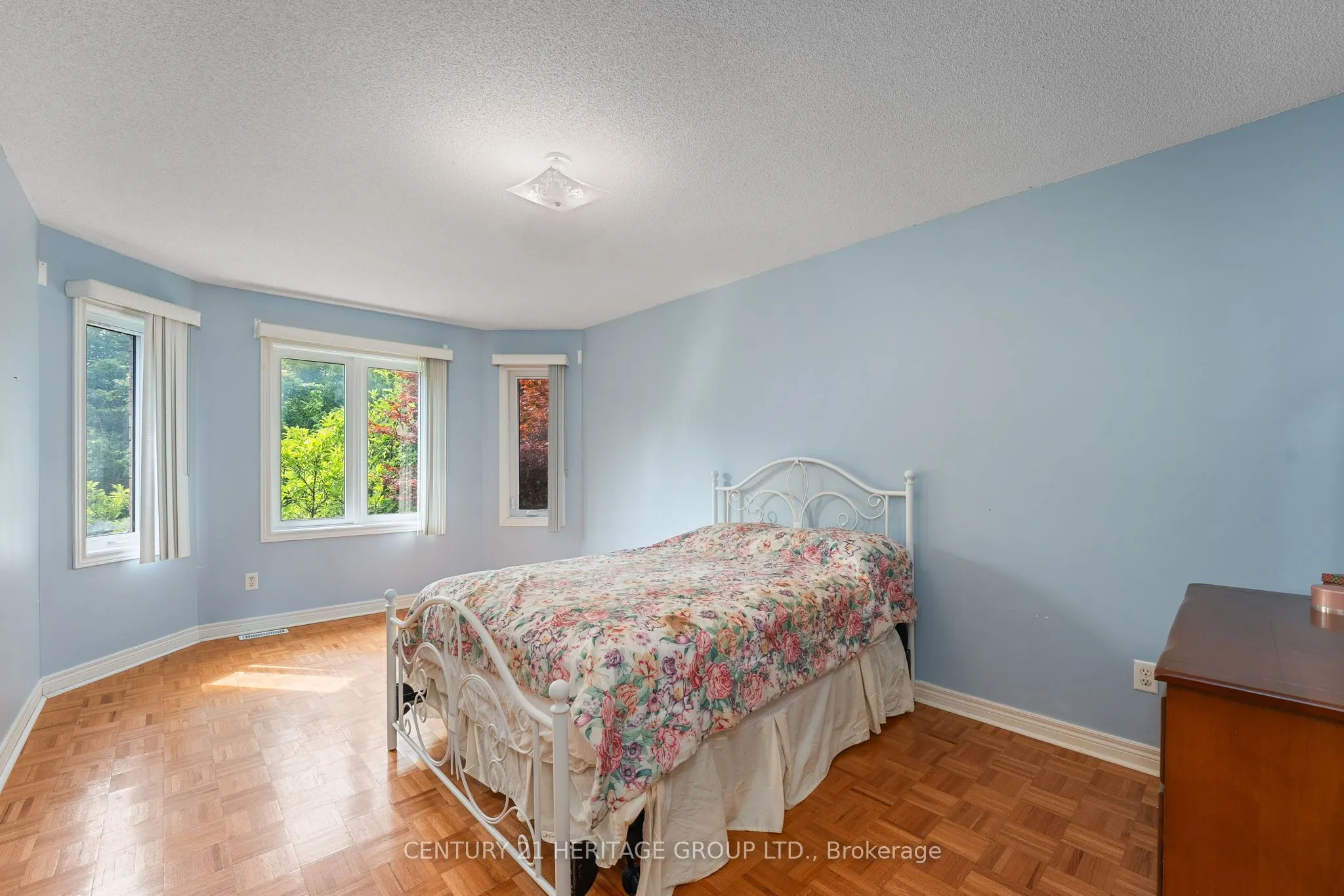 21 Brent Road