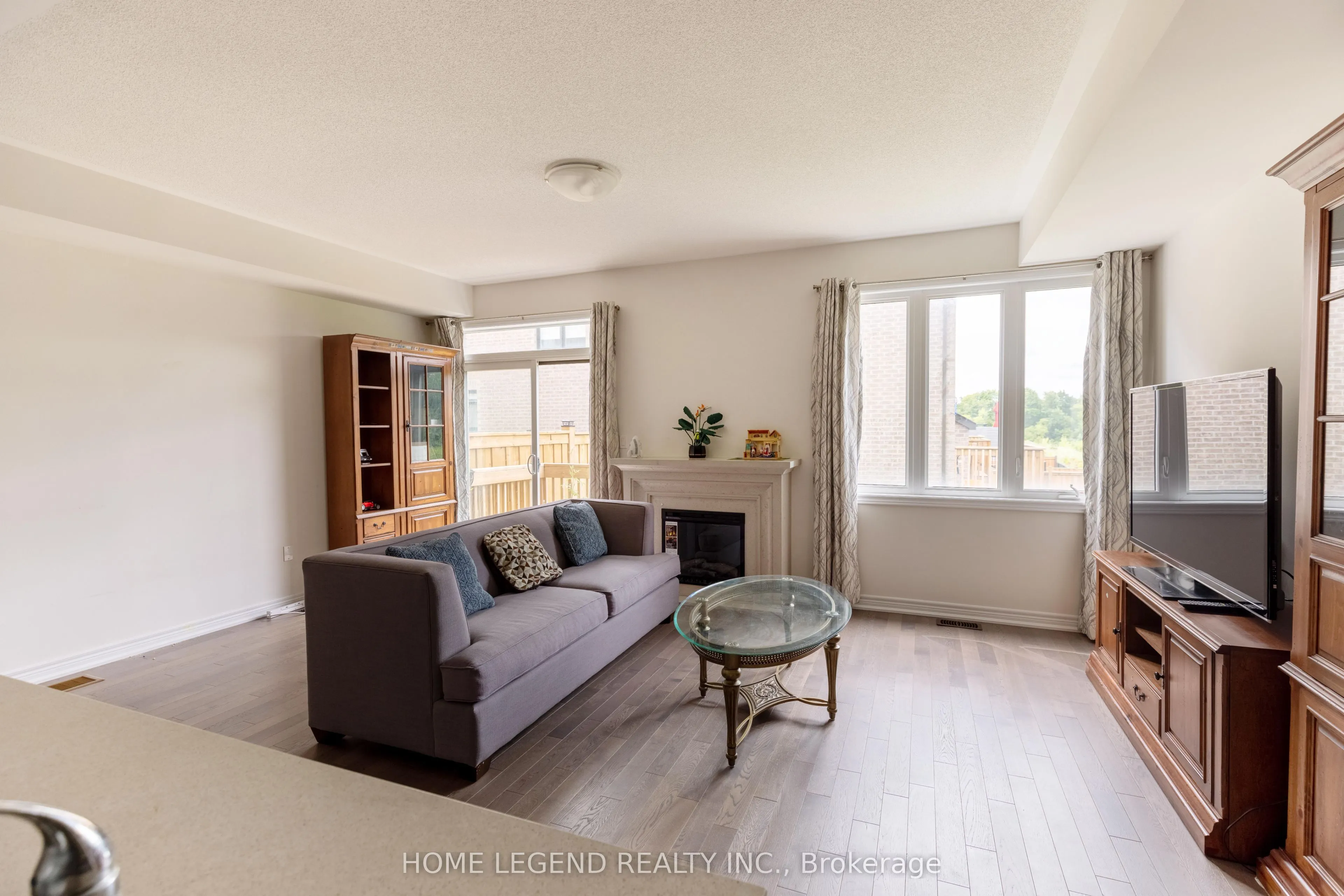 10 Ducharme Drive