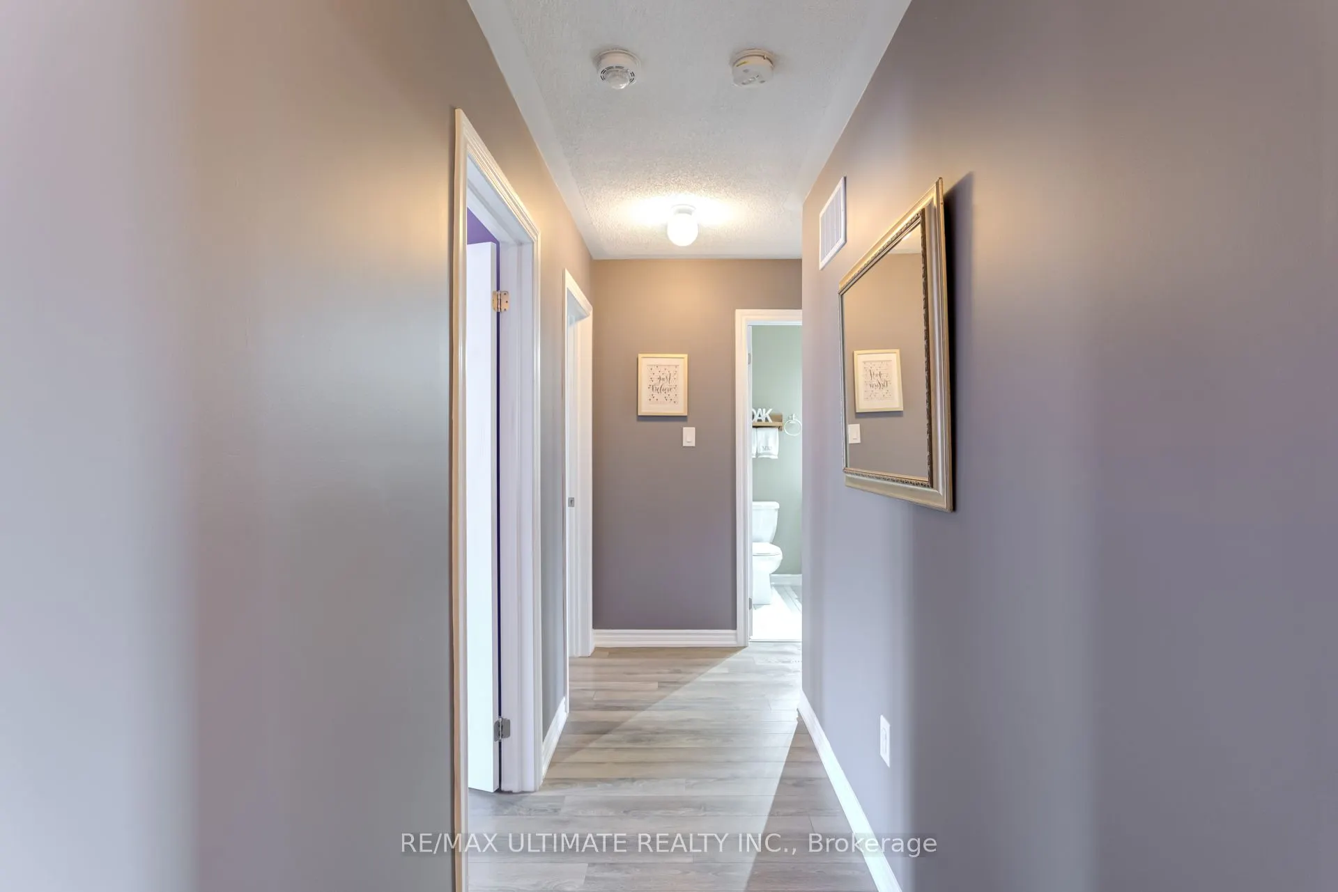 6 Daniele Crescent