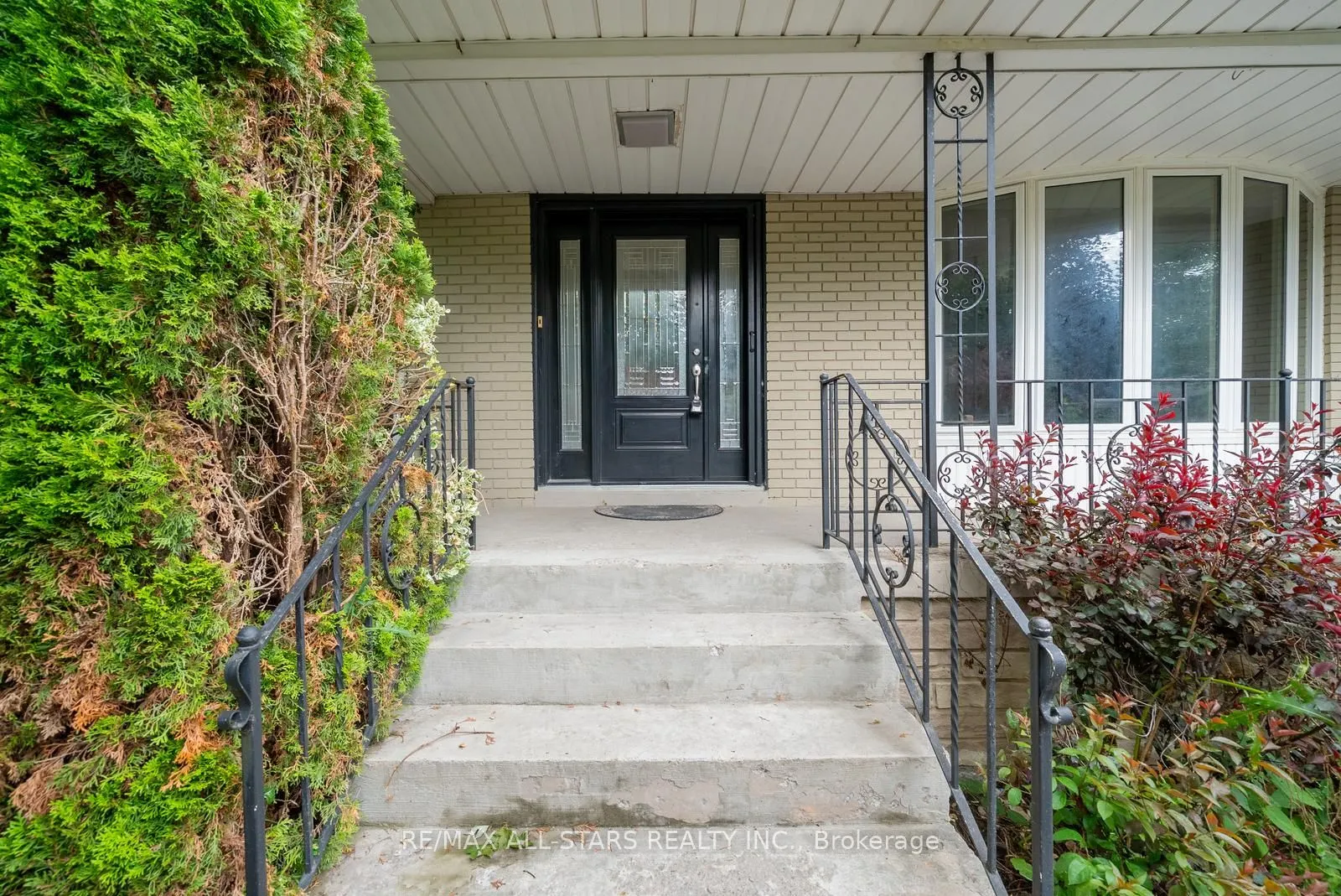 111 Manitoba Street