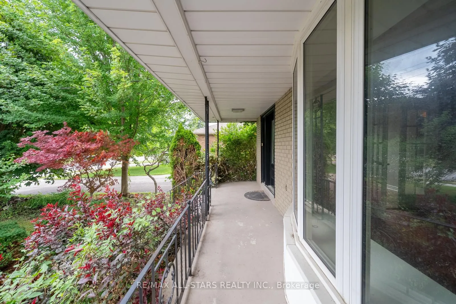 111 Manitoba Street
