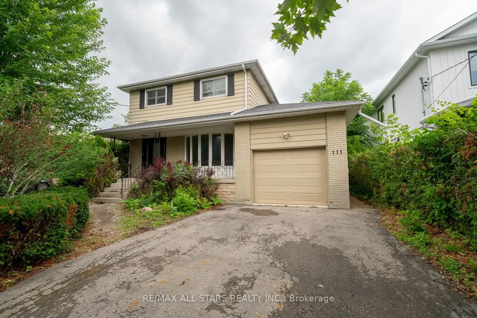 111 Manitoba Street