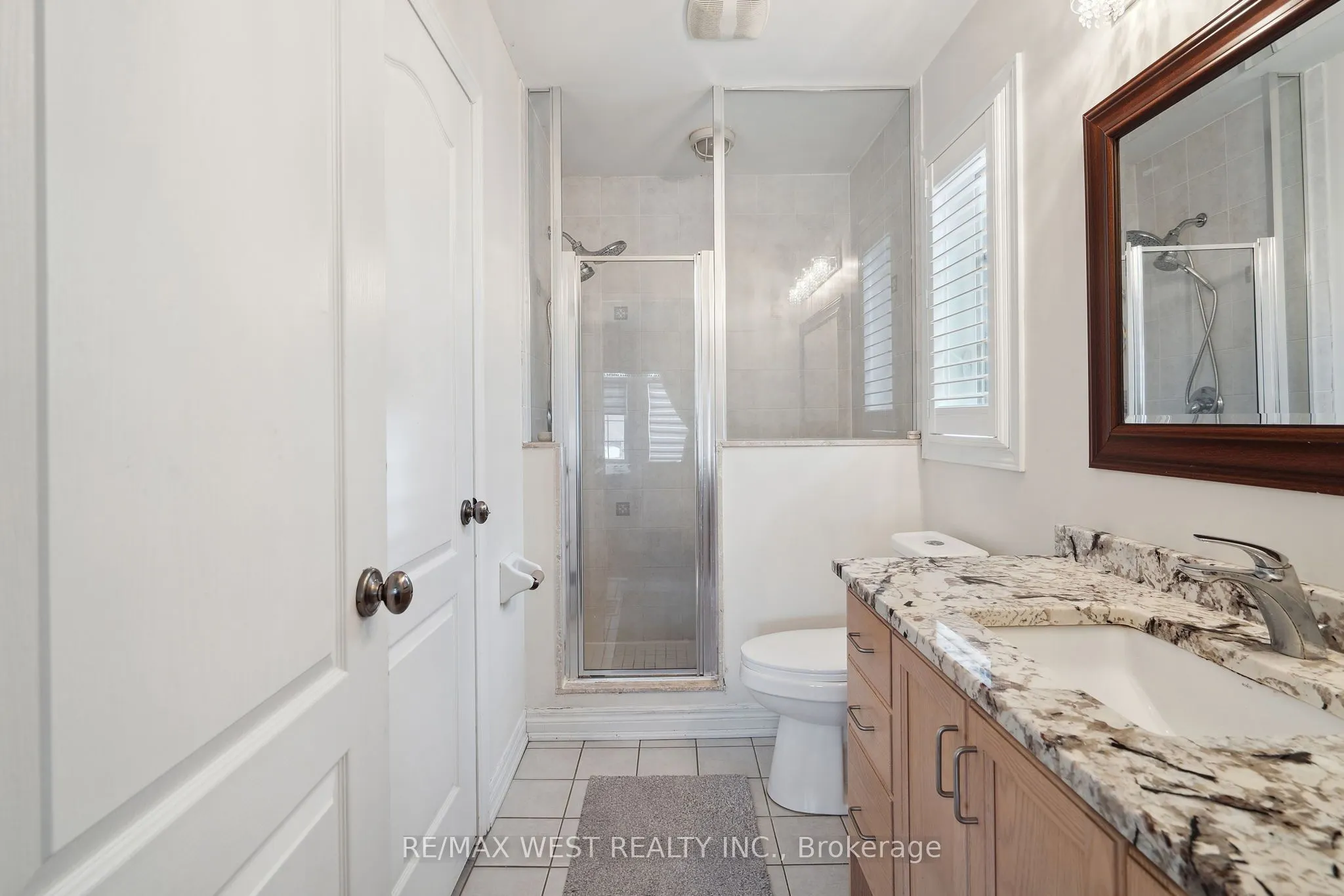 126 Josephine Road W