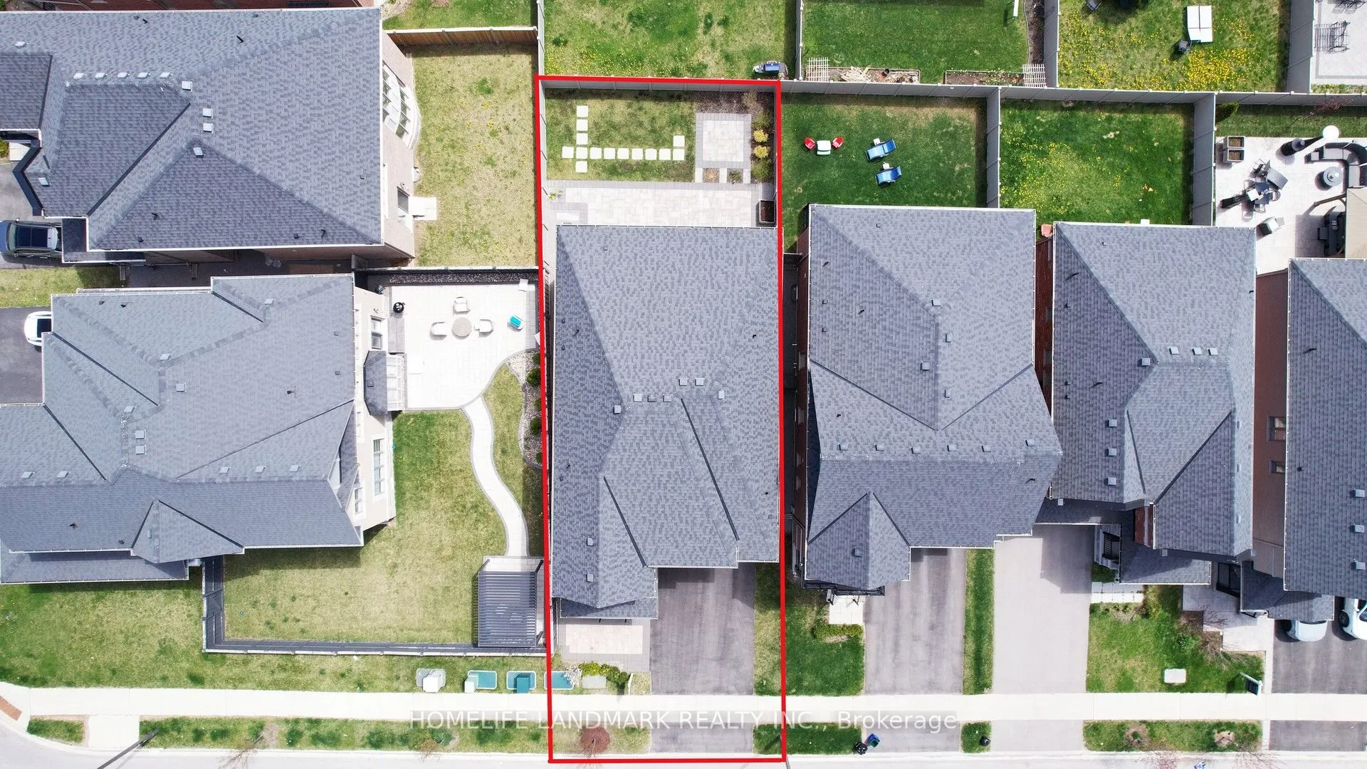 51 Crimson King Way