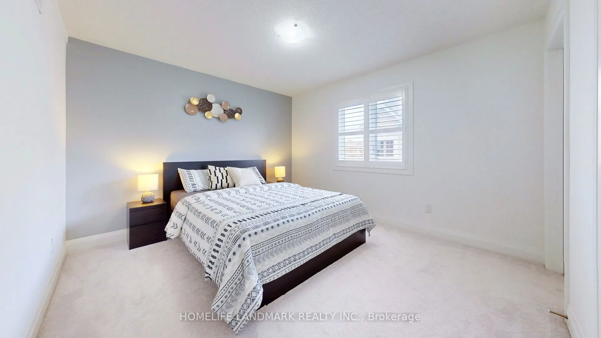 51 Crimson King Way