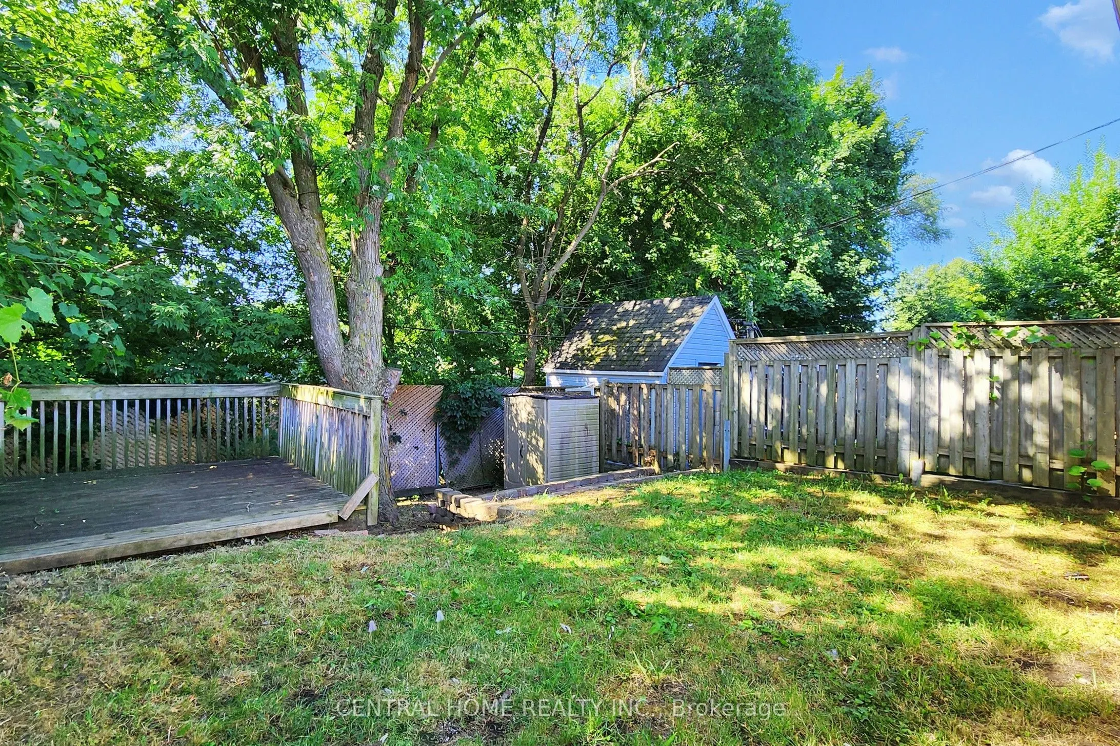 132 Septonne Avenue N