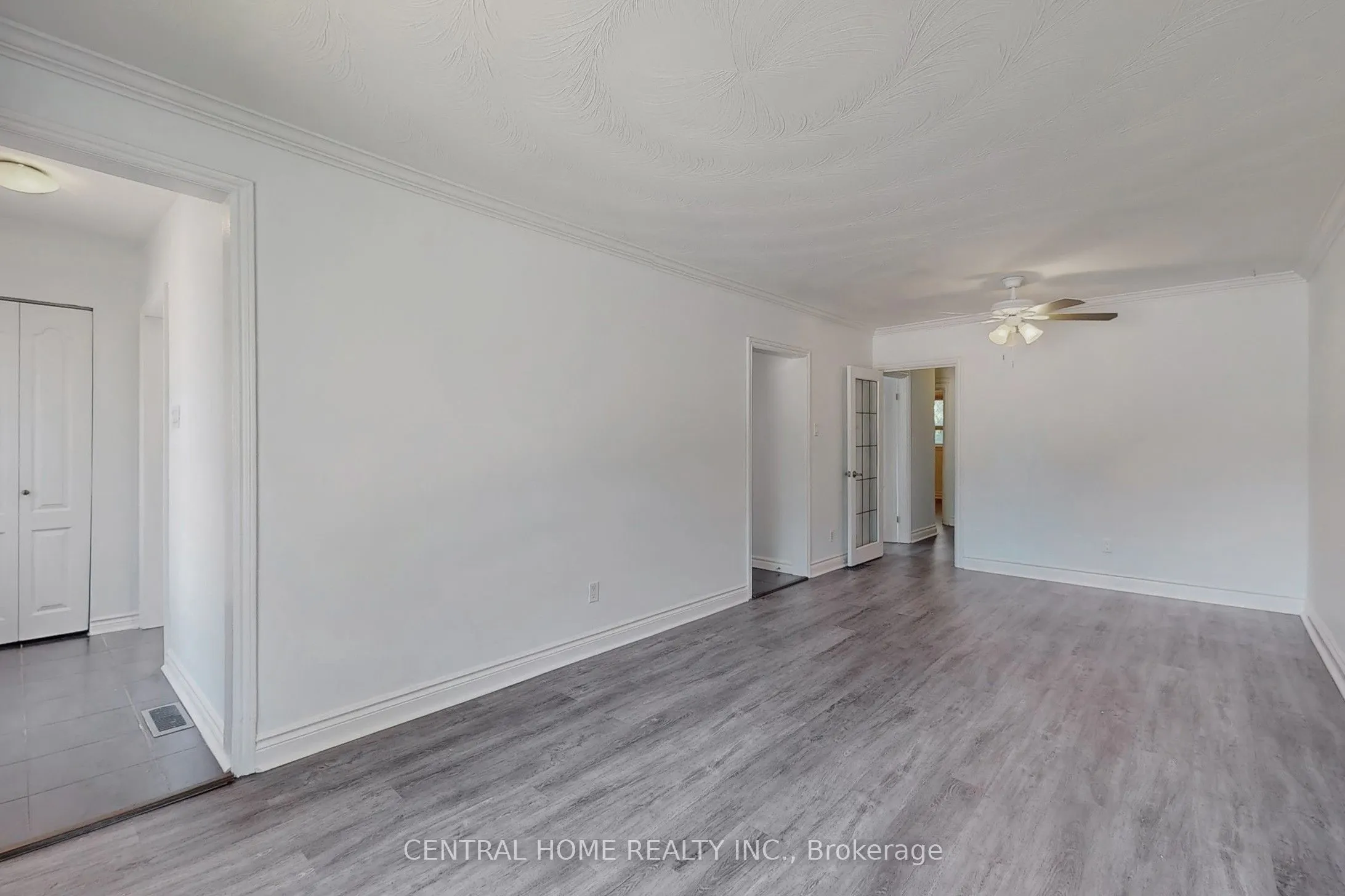 132 Septonne Avenue N
