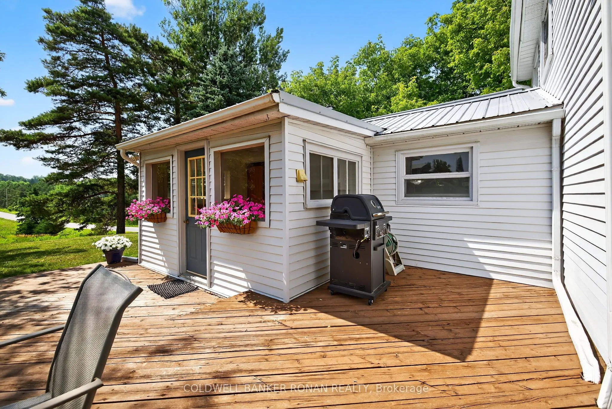 1604 Concession Rd 8