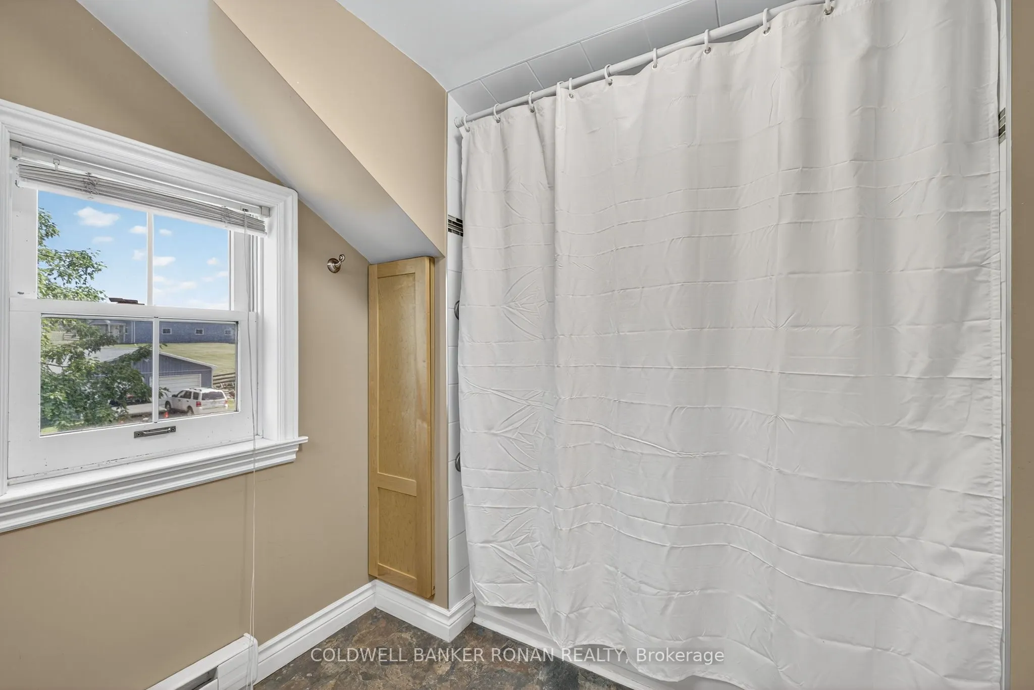 1604 Concession Rd 8
