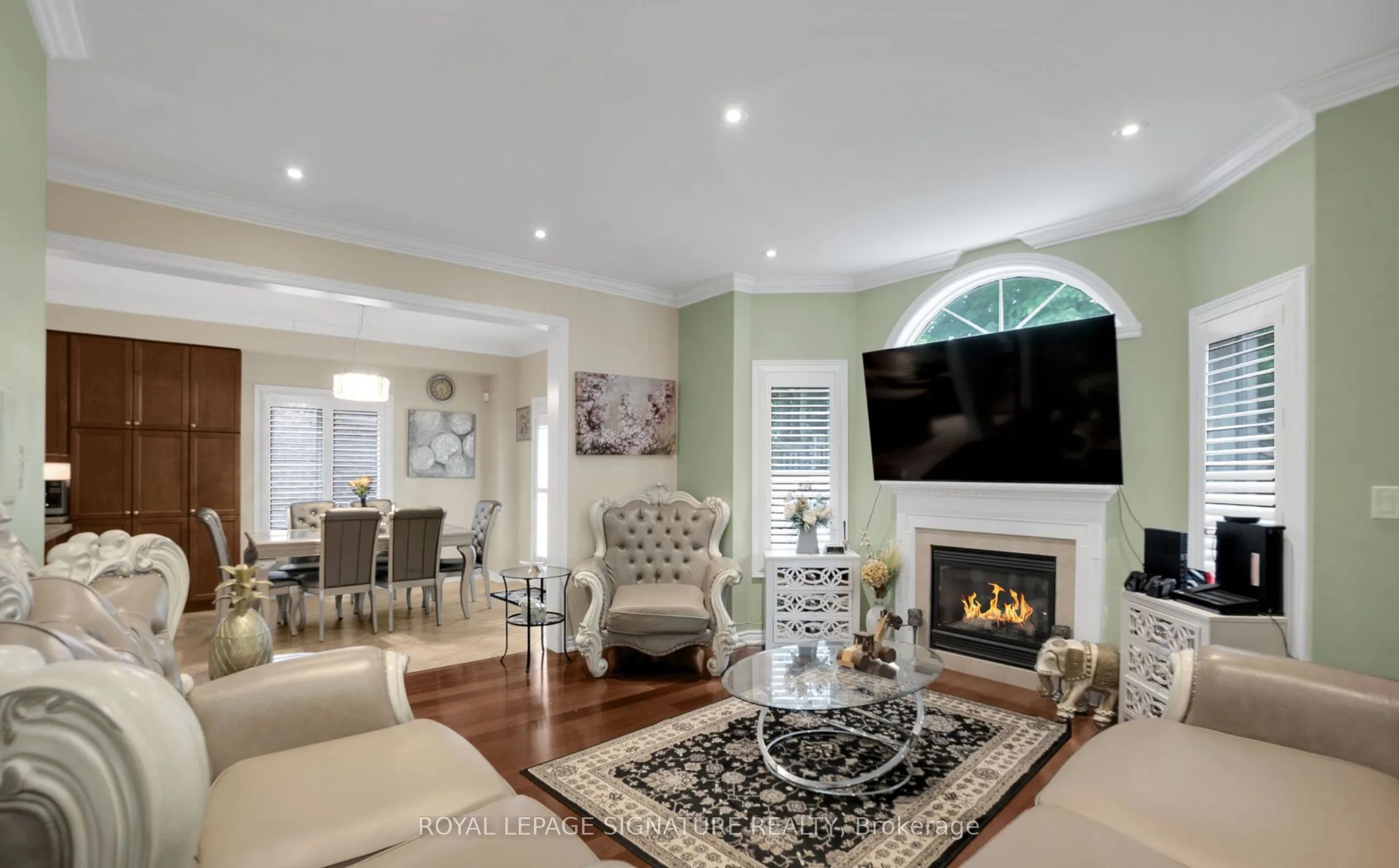 83 Timber Valley Avenue