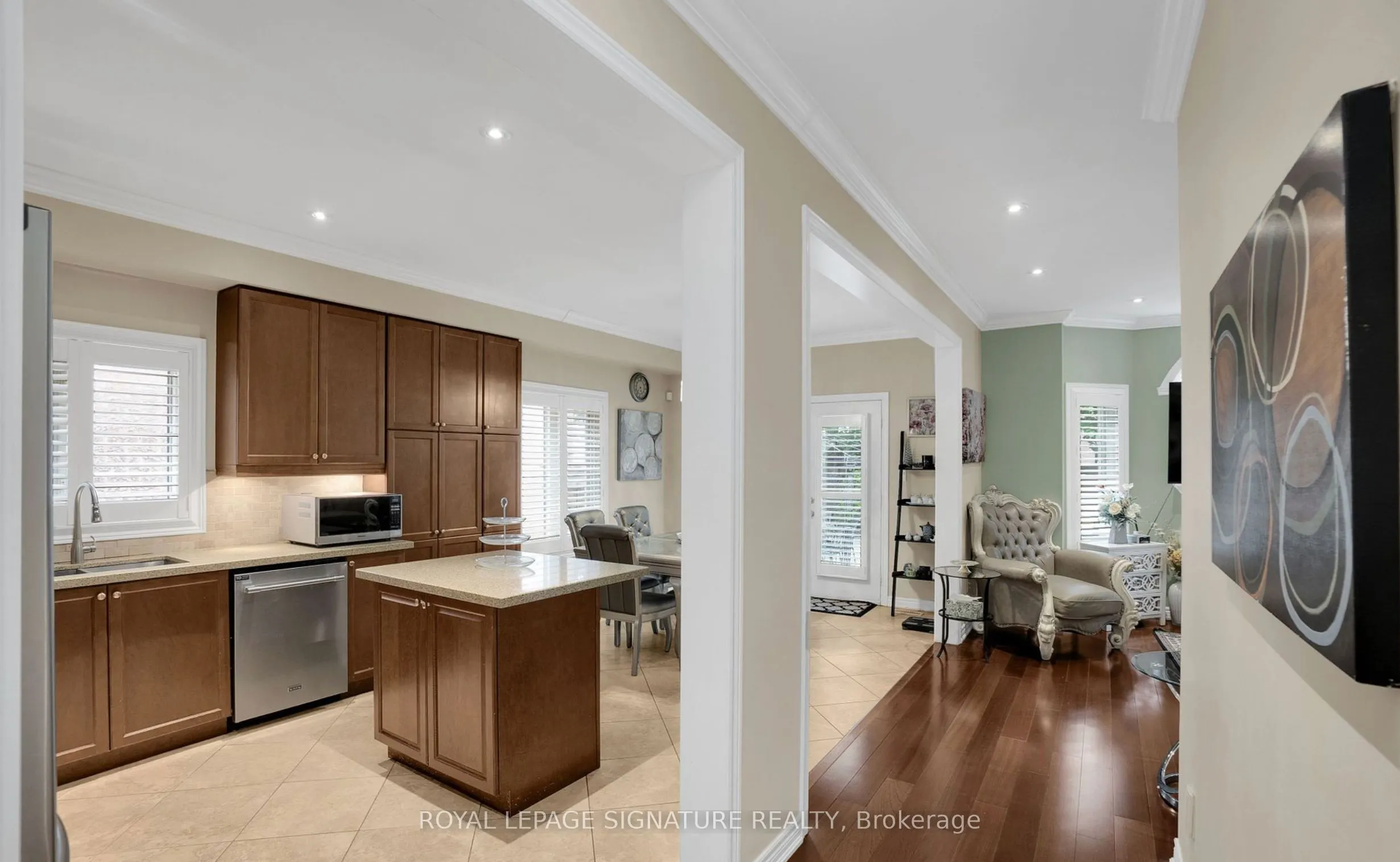83 Timber Valley Avenue