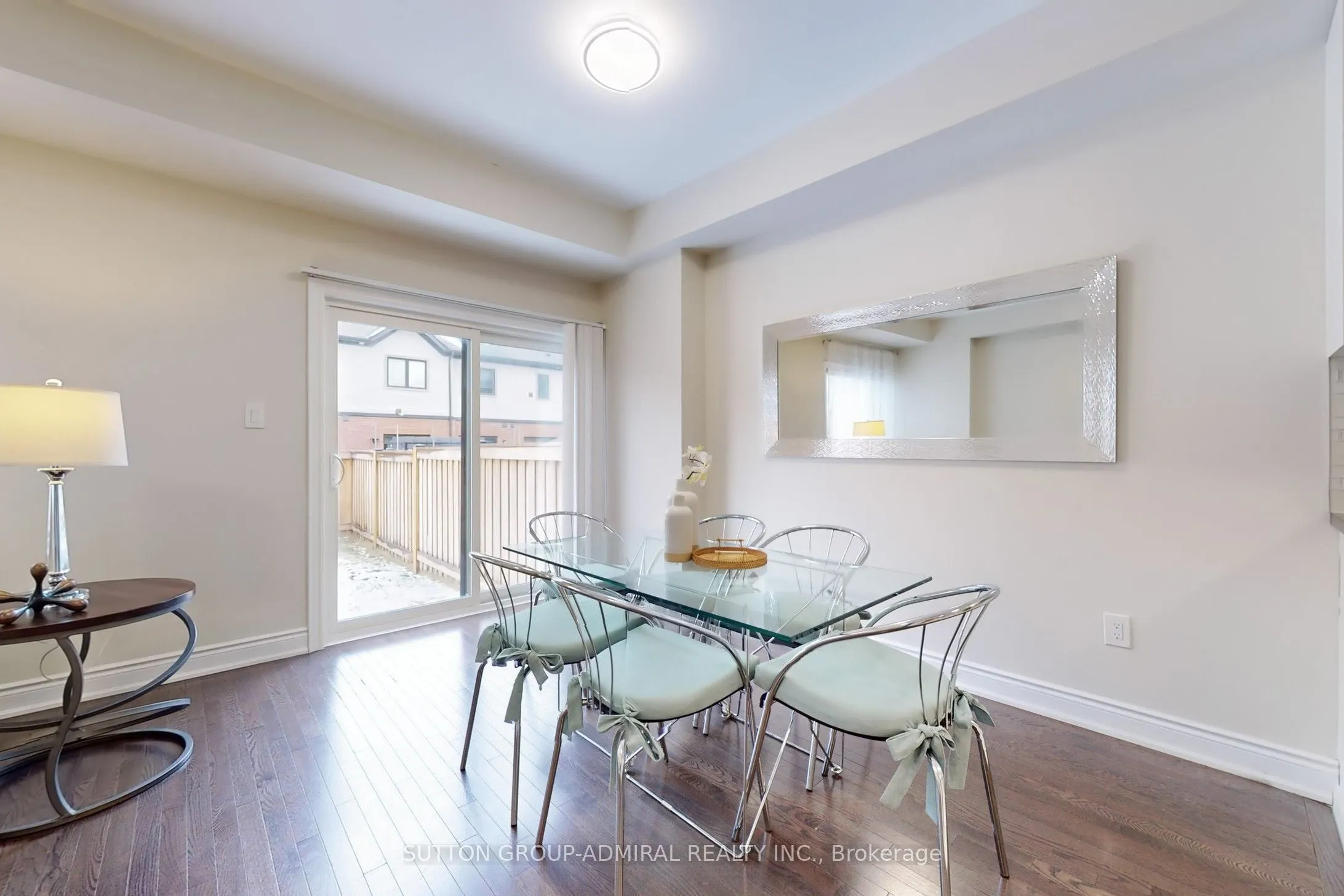 123 Arnold Crescent