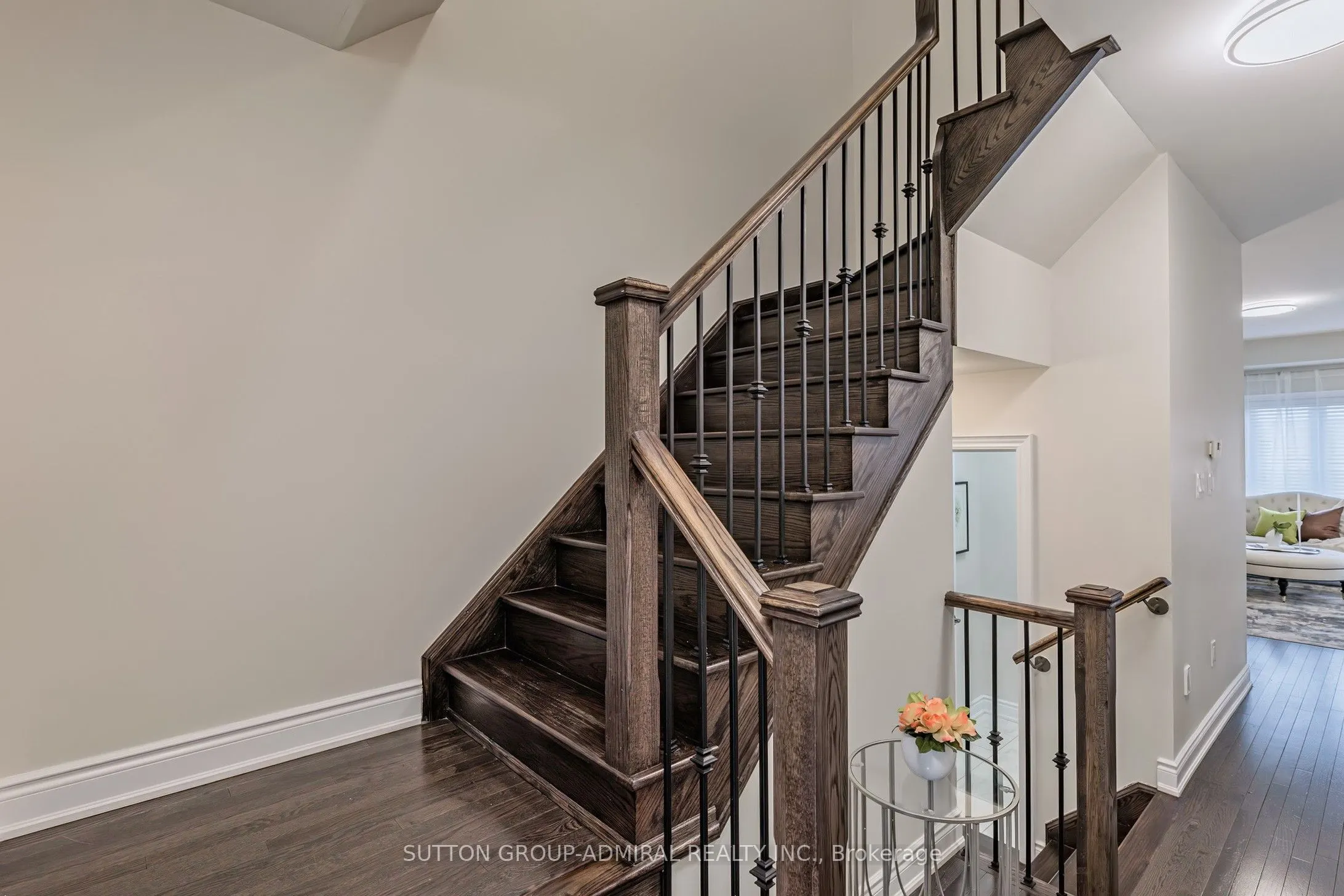 123 Arnold Crescent