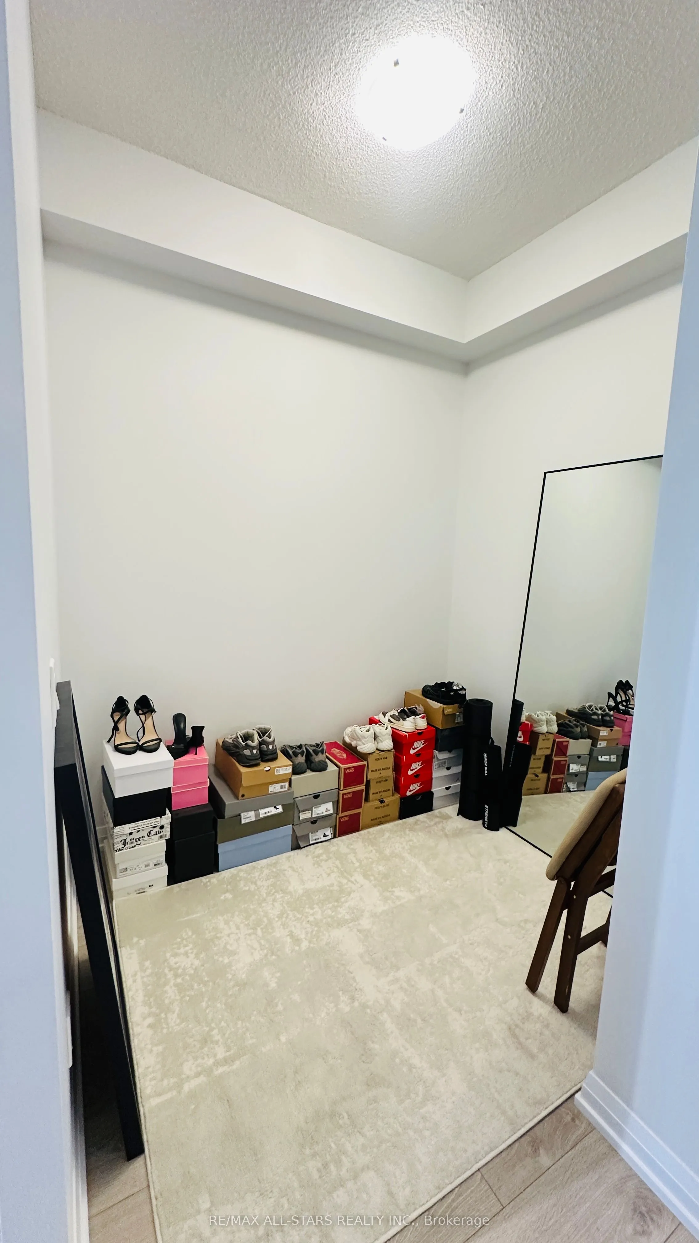 7895 Jane Street, #508
