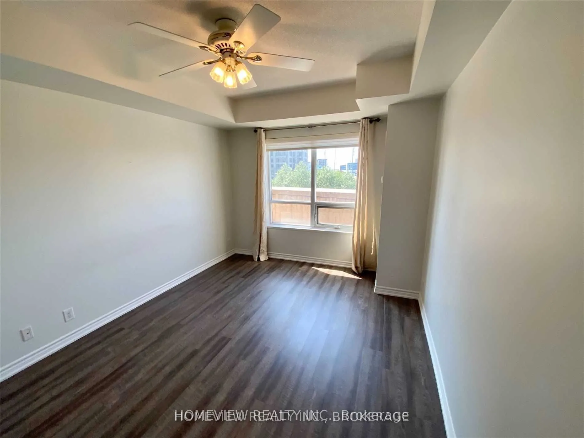 9235 Jane Street, #210