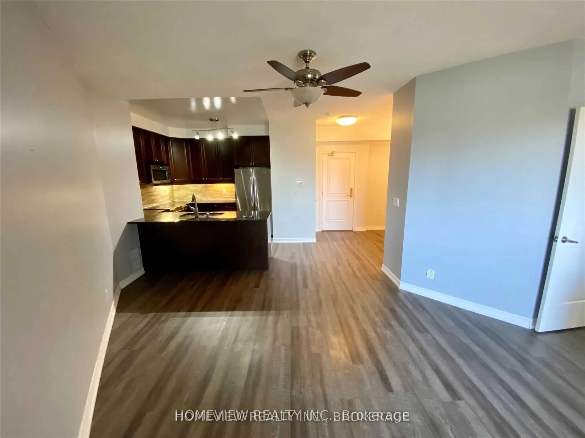 9235 Jane Street, #210