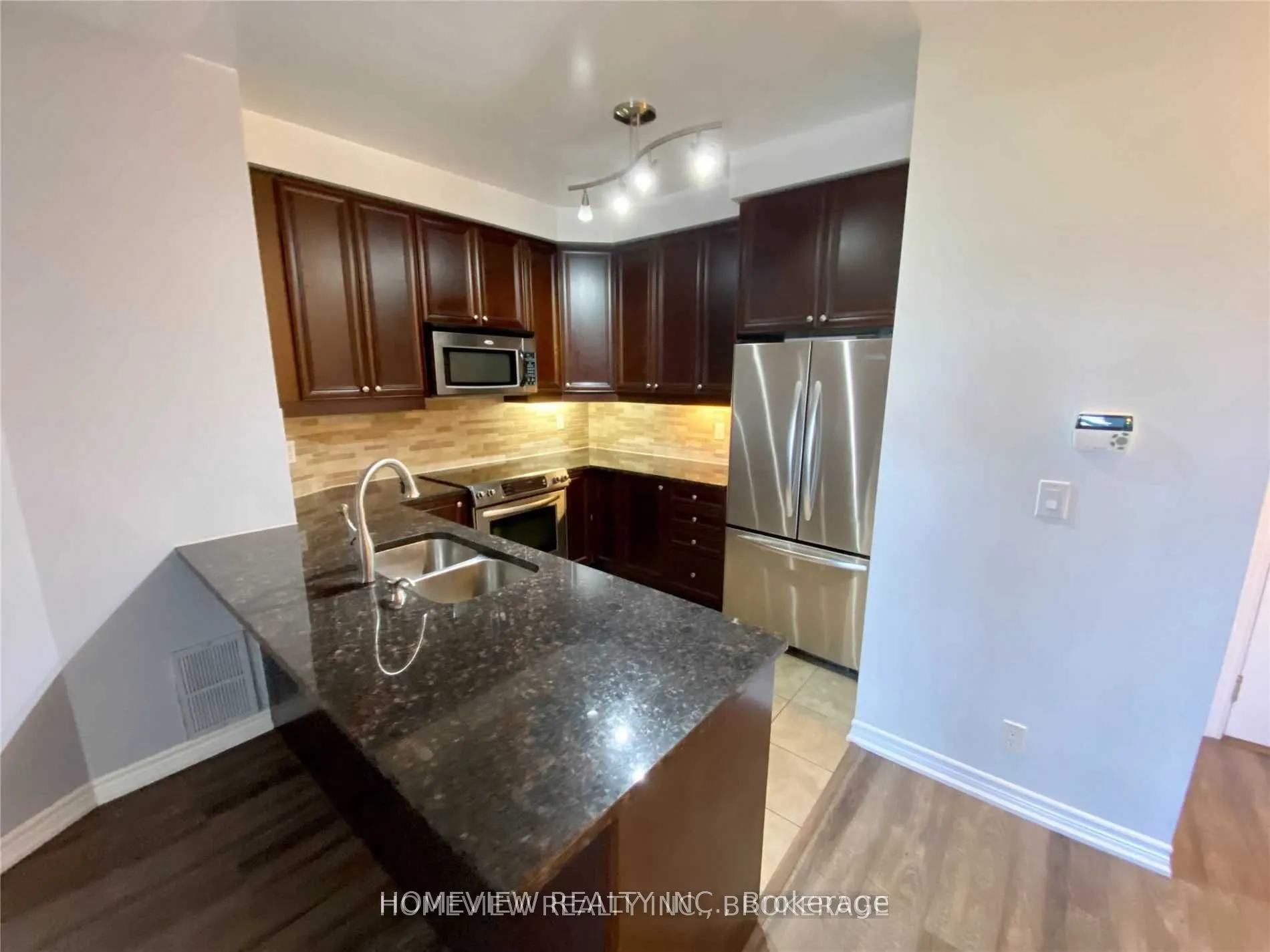 9235 Jane Street, #210