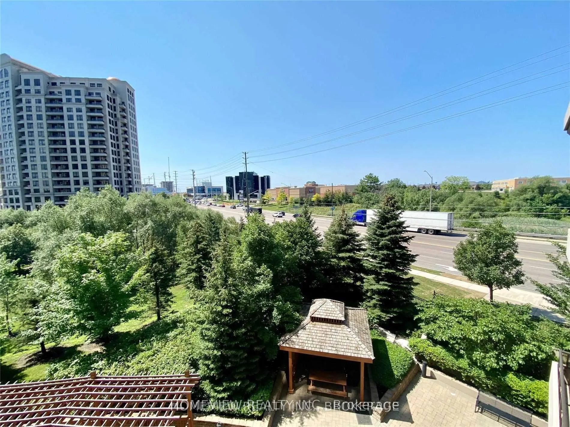 9235 Jane Street, #210