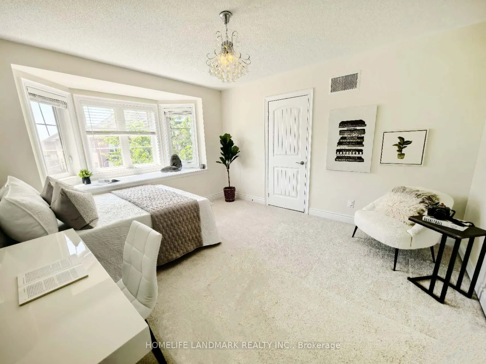 20 Kellogg Crescent