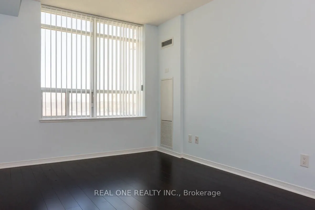75 King William Crescent, #605