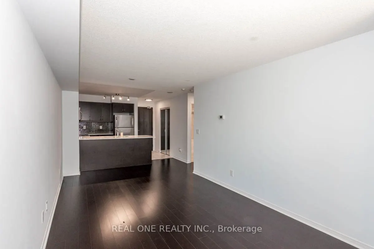 75 King William Crescent, #605