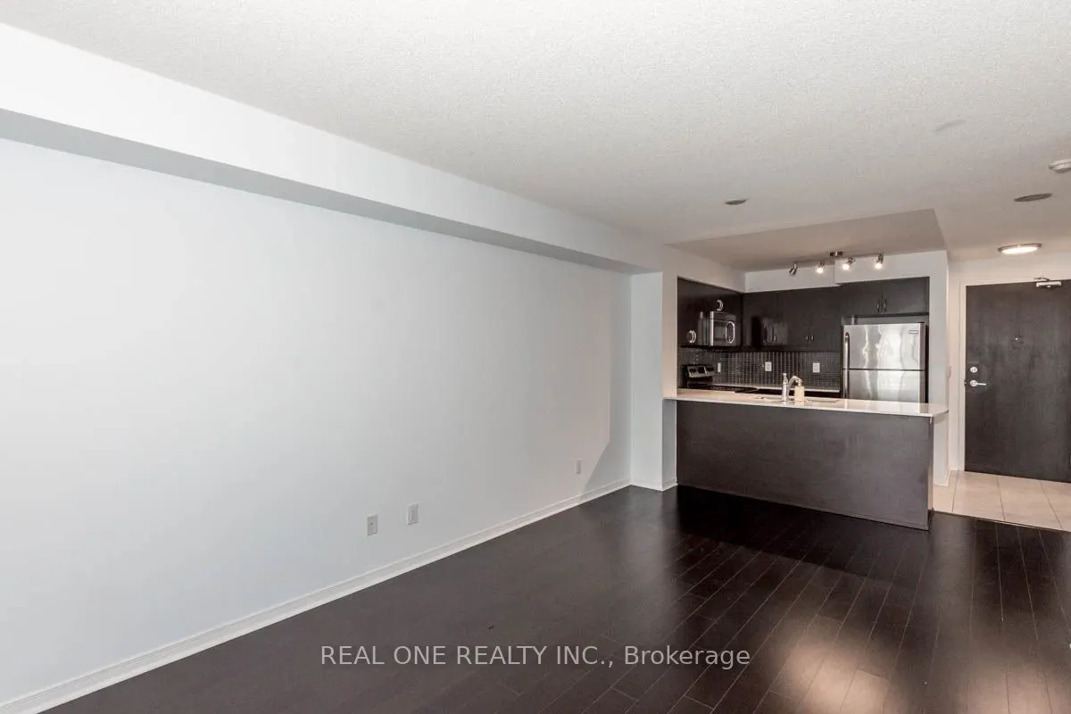 75 King William Crescent, #605