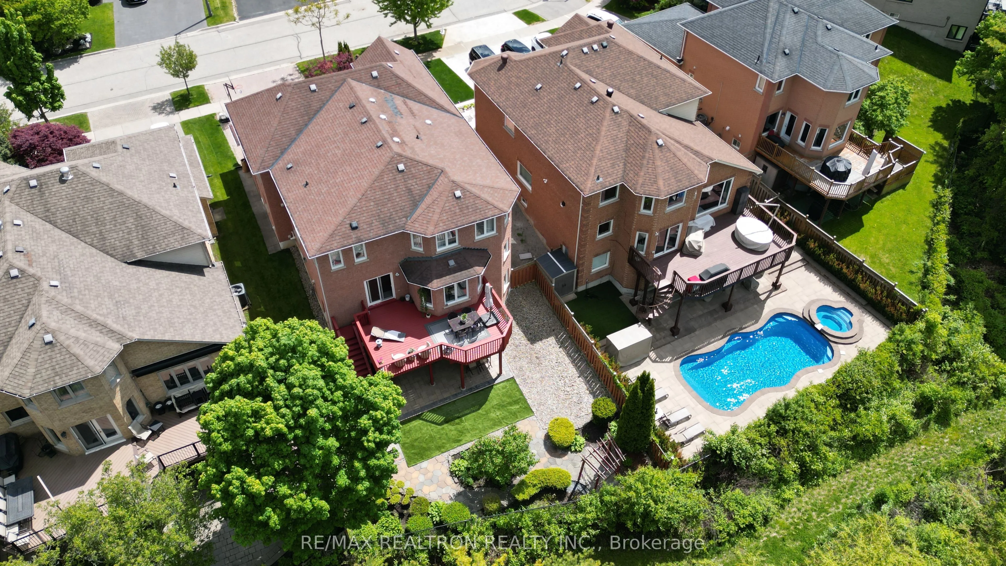 56 Sadot Court