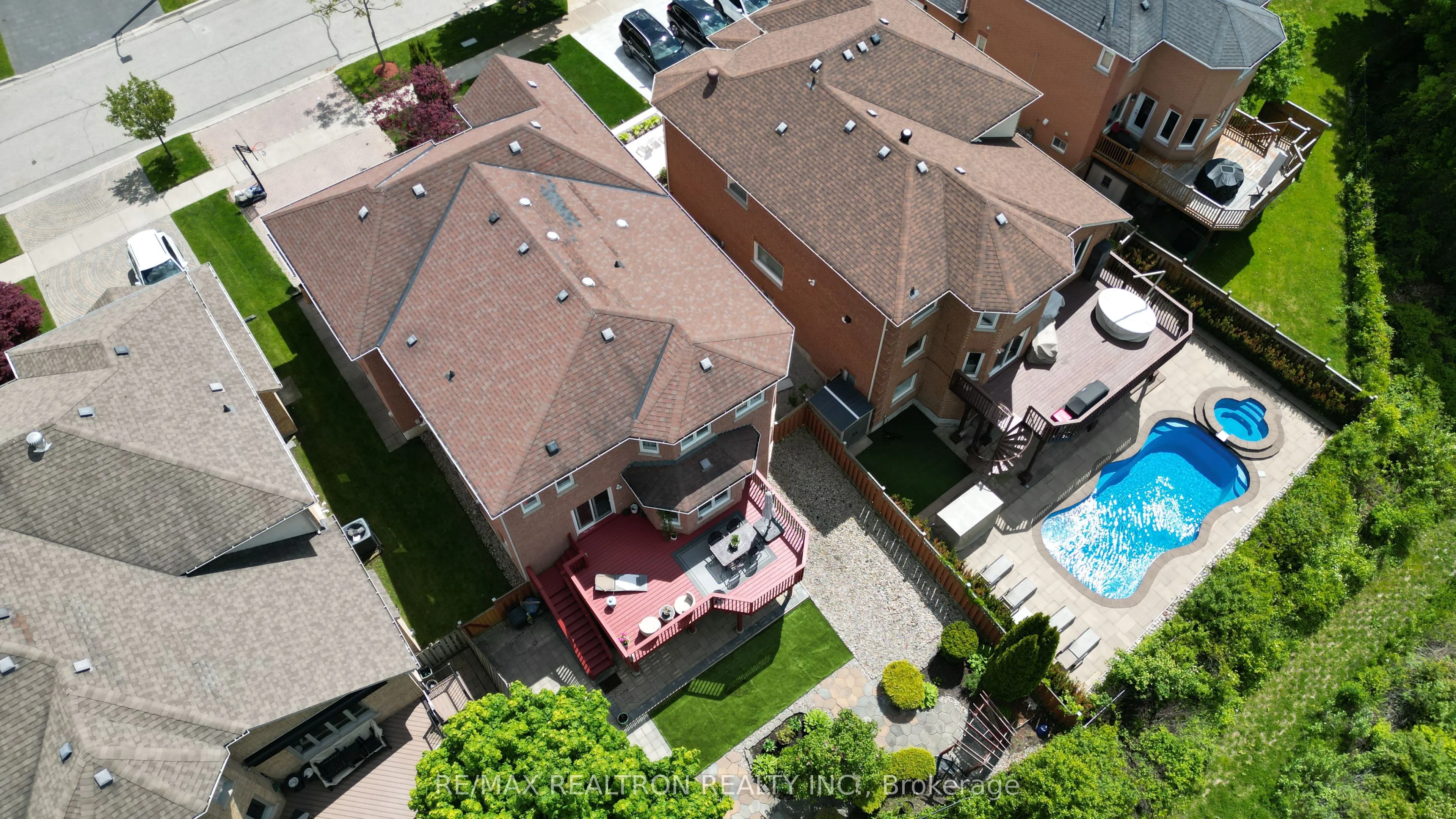 56 Sadot Court