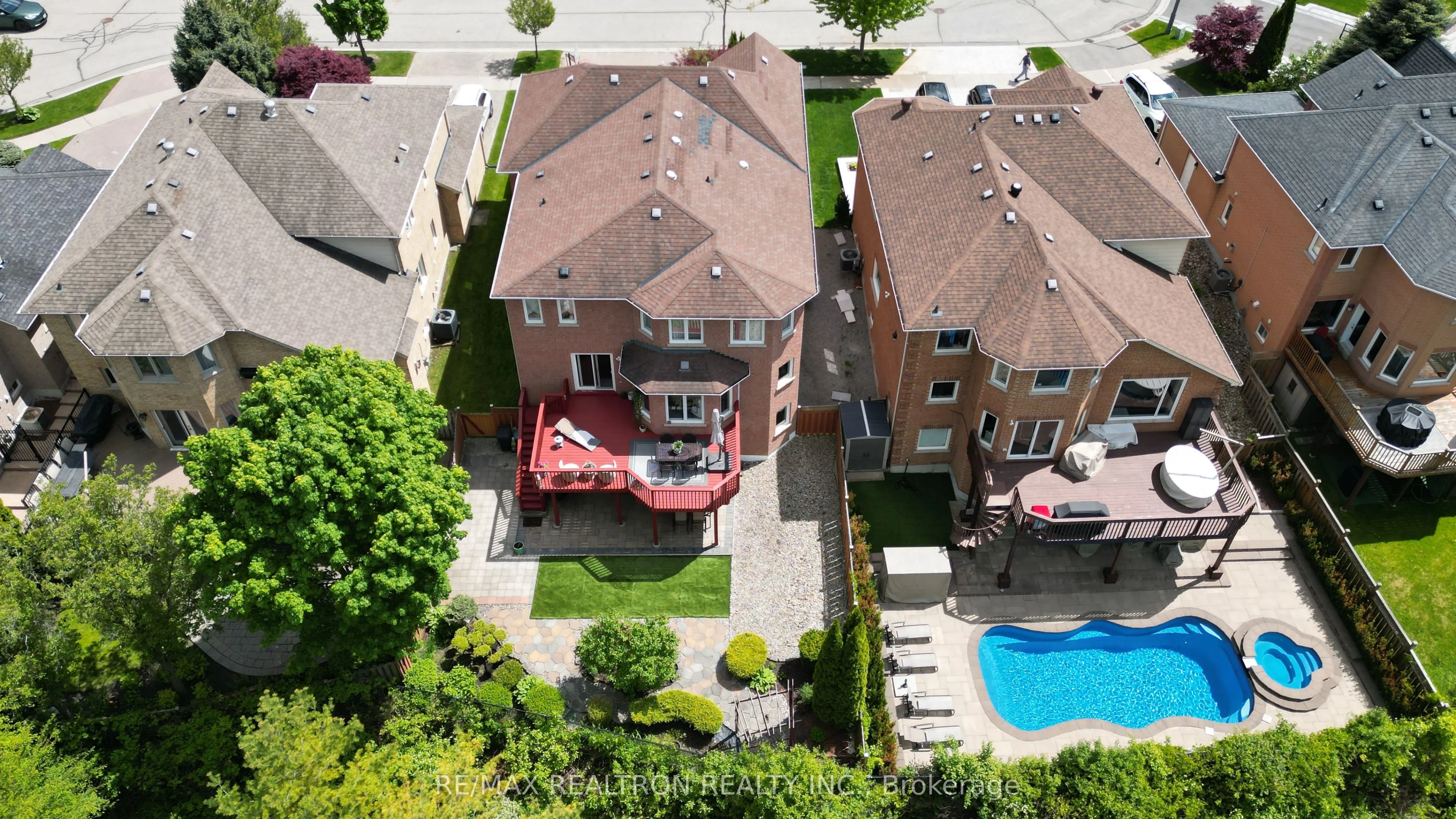 56 Sadot Court