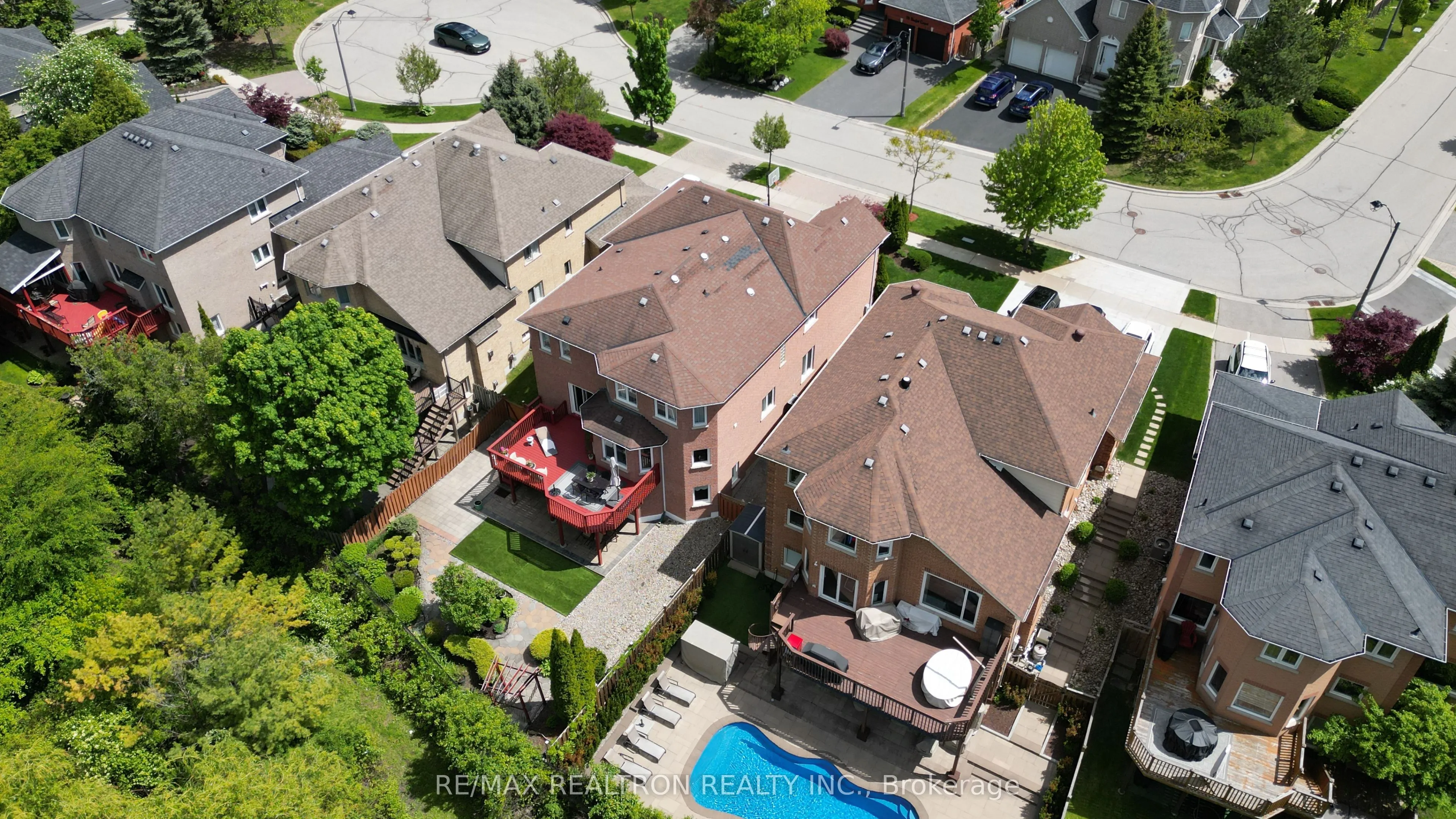56 Sadot Court