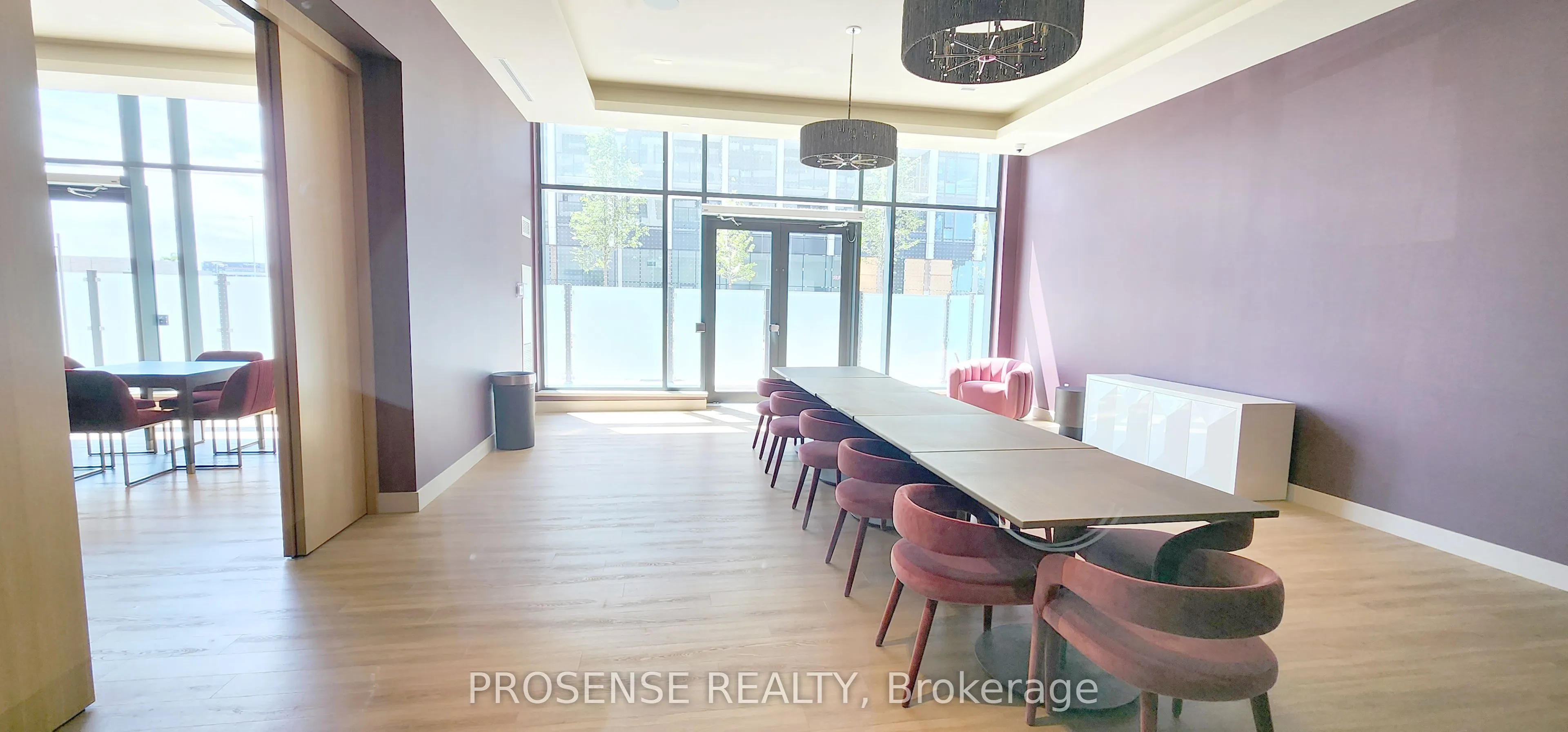 8960 Jane Street, #2403