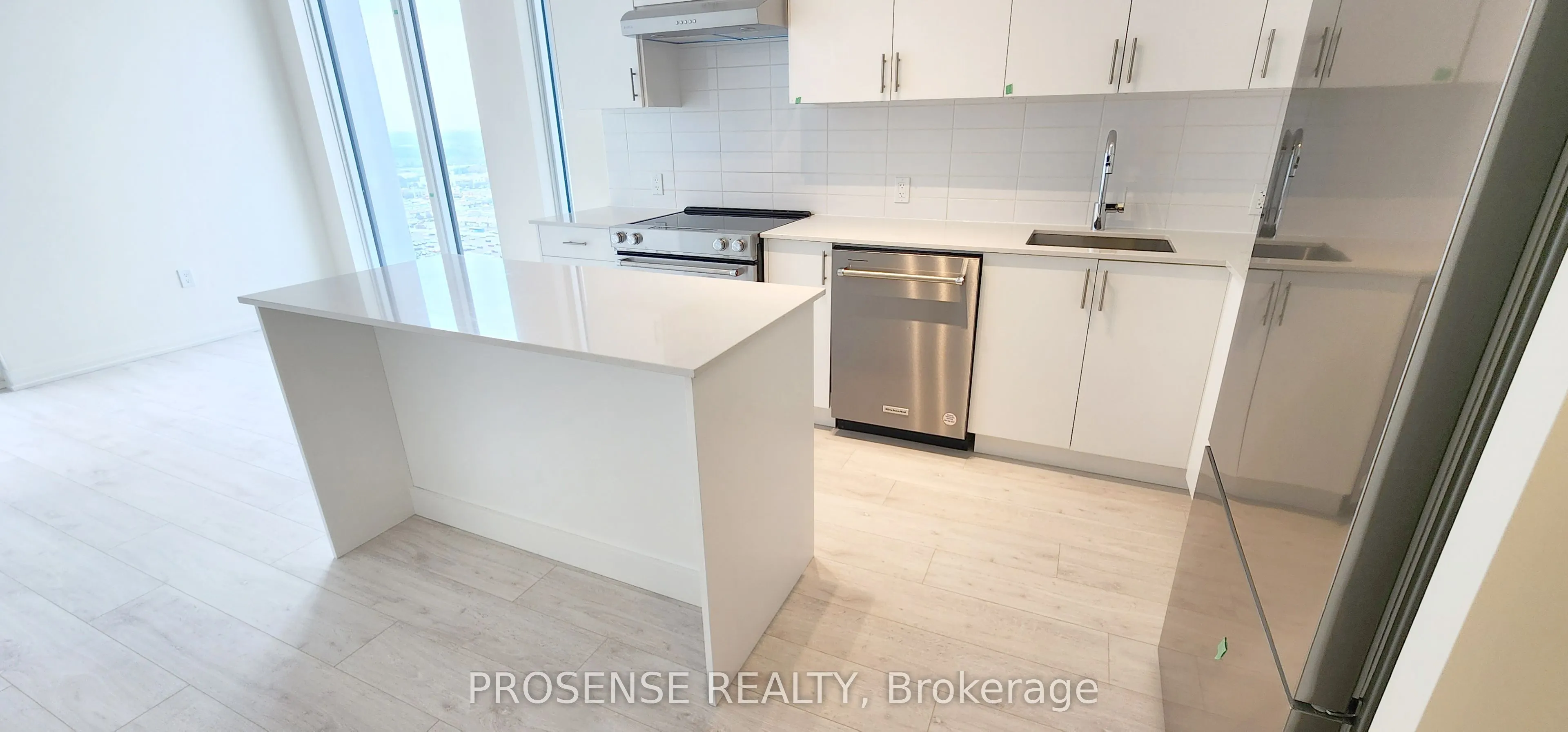 8960 Jane Street, #2403