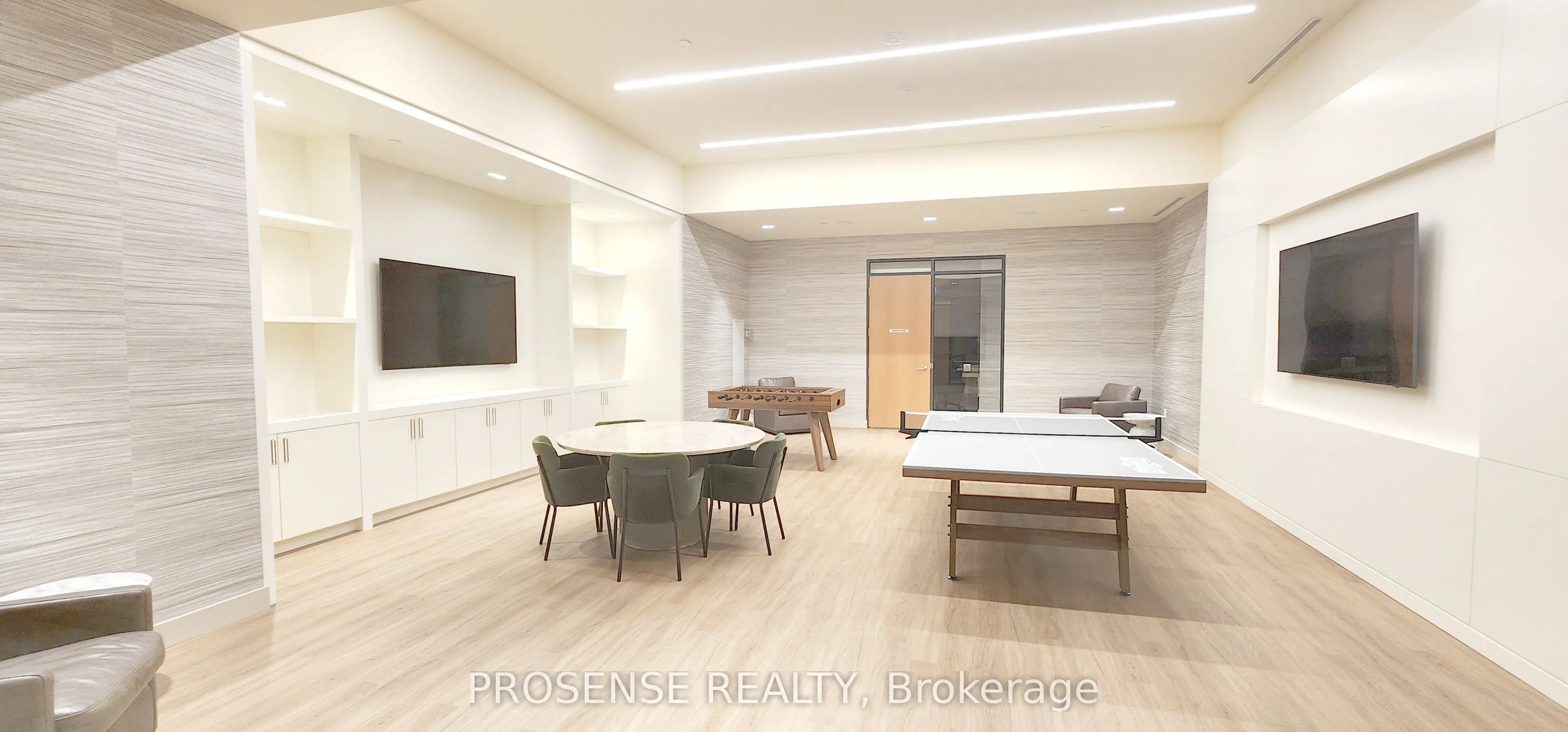 8960 Jane Street, #2403