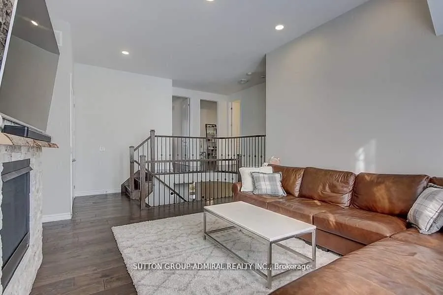 103 Leaden Hall Drive