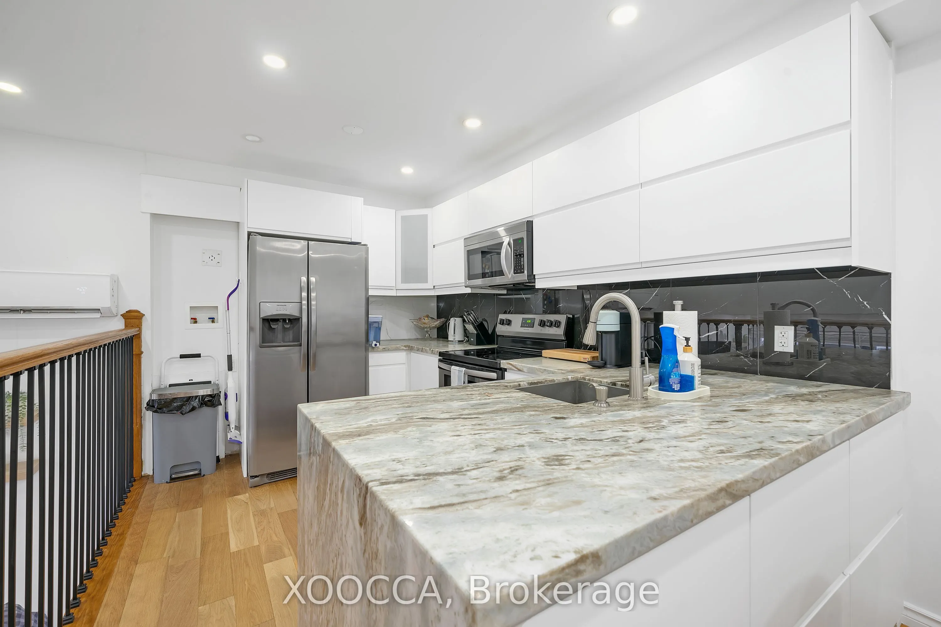 80 Springfair Avenue, #162