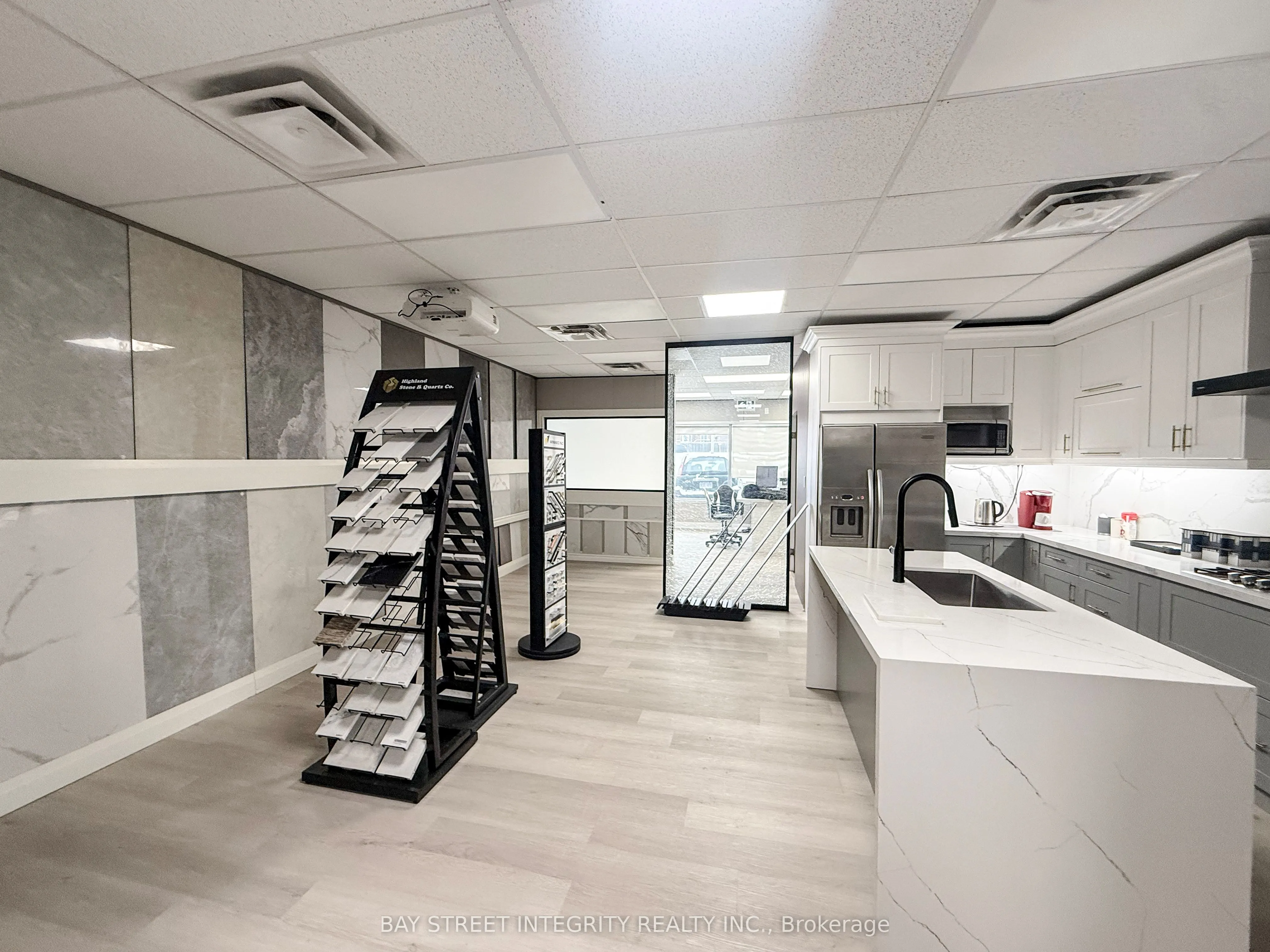 16700 Bayview Avenue, #30