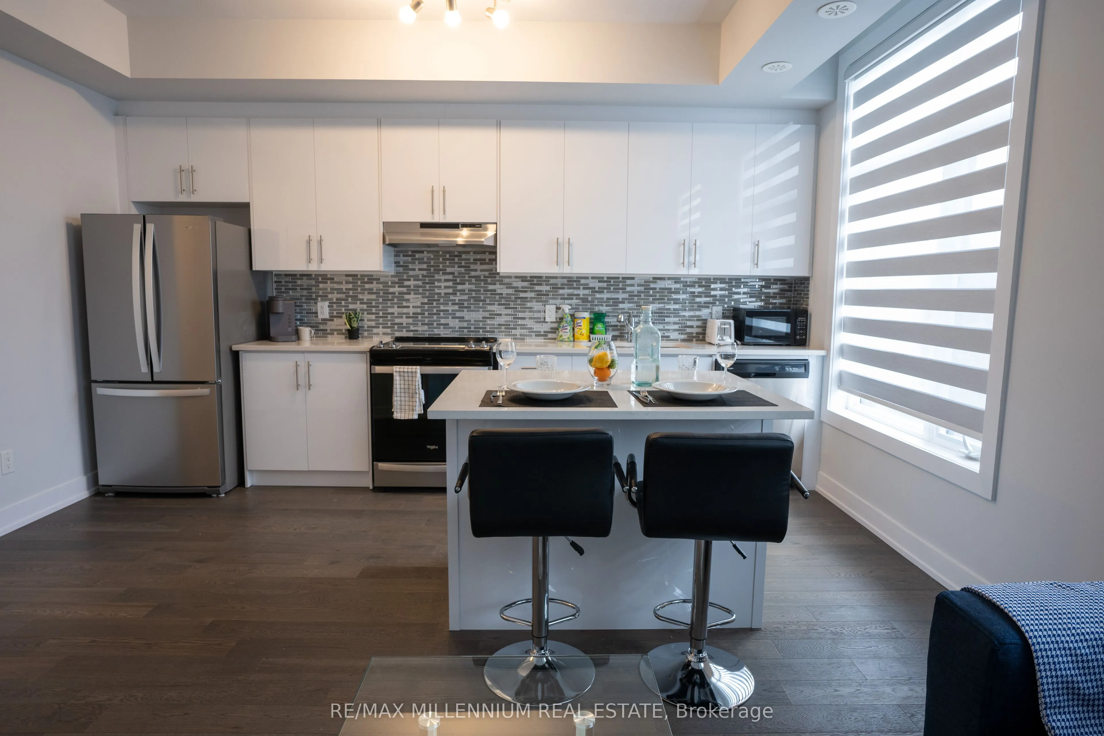 9560 Islington Avenue, #U221