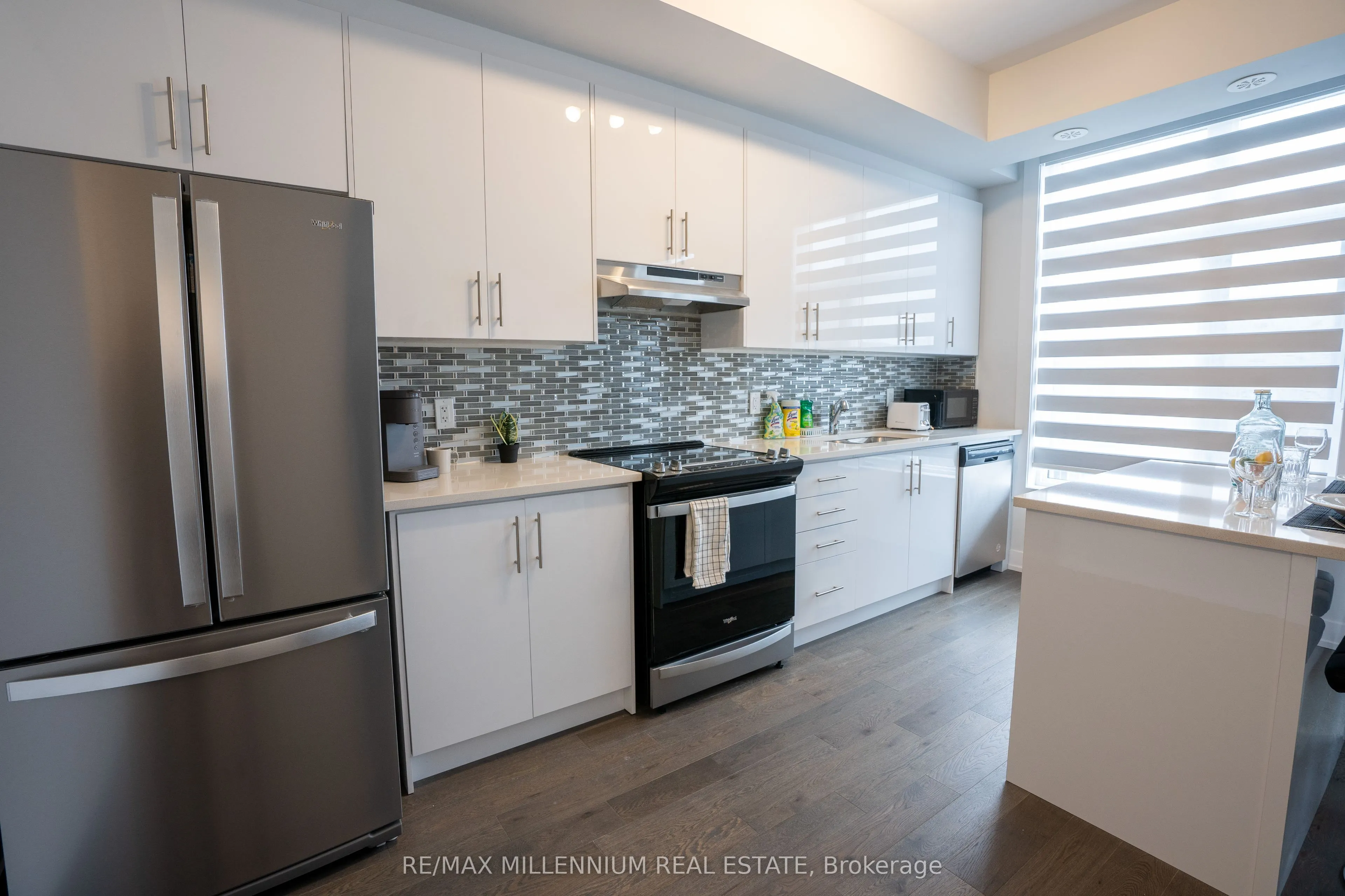 9560 Islington Avenue, #U221
