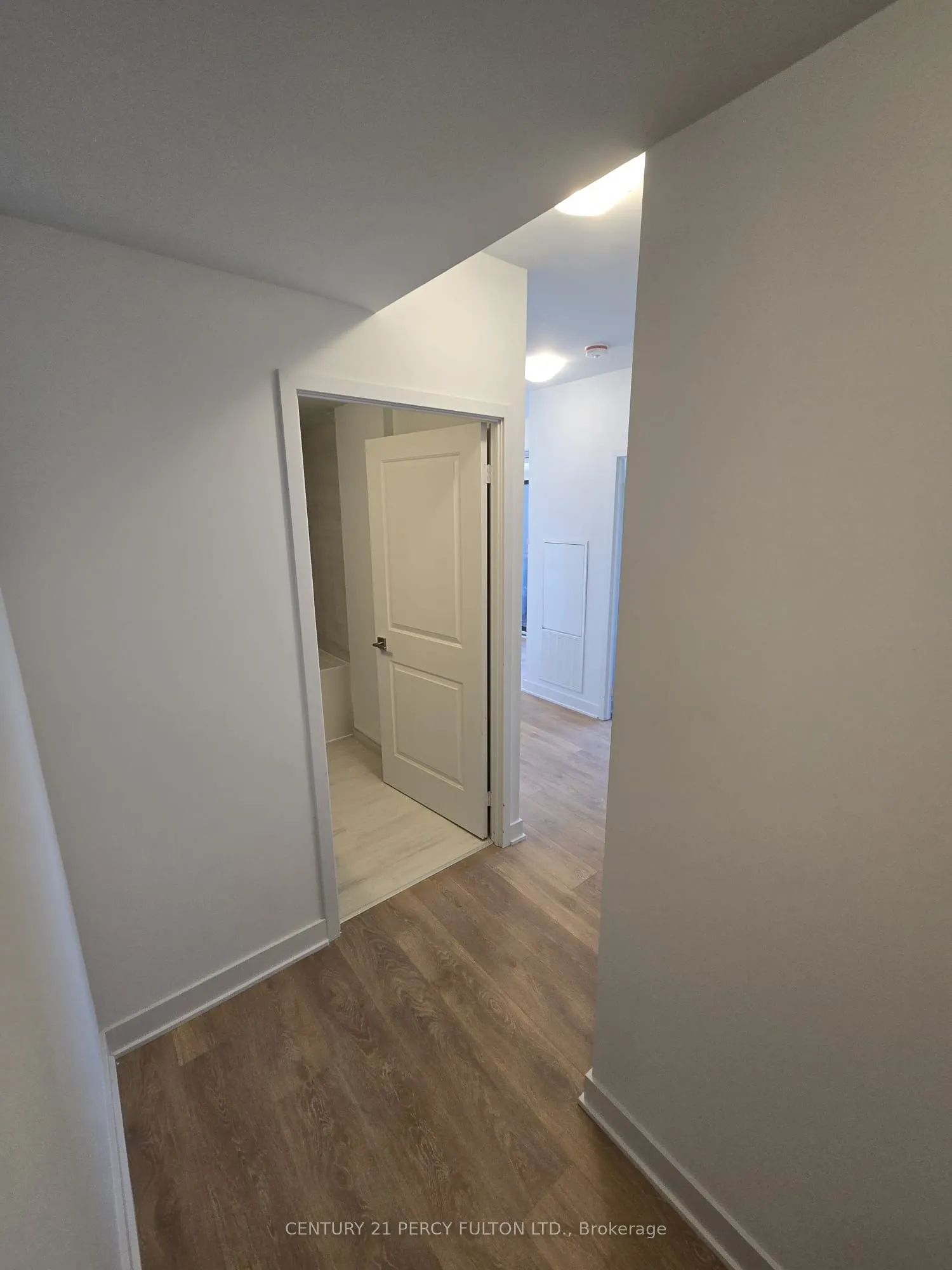 2920 Highway 7 Road, #3505