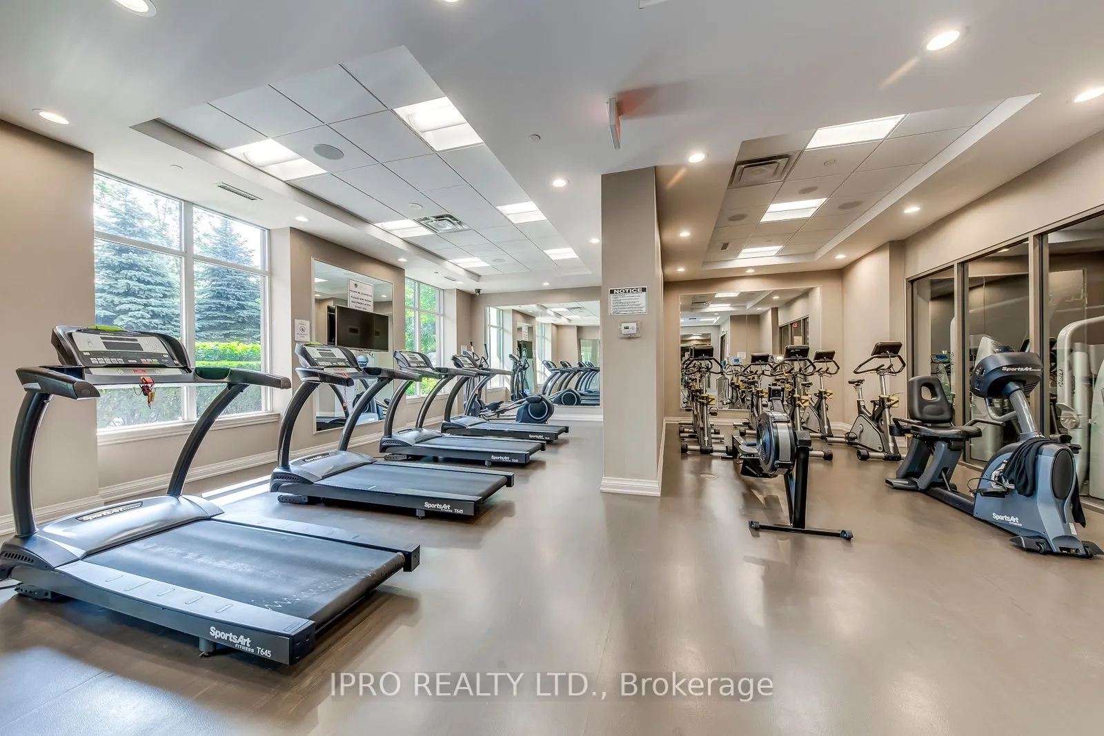 9255 Jane Street, #804