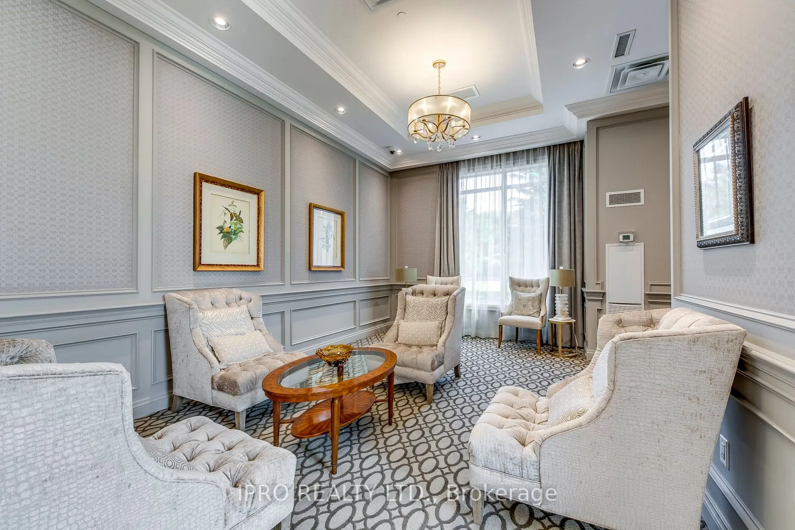9255 Jane Street, #804