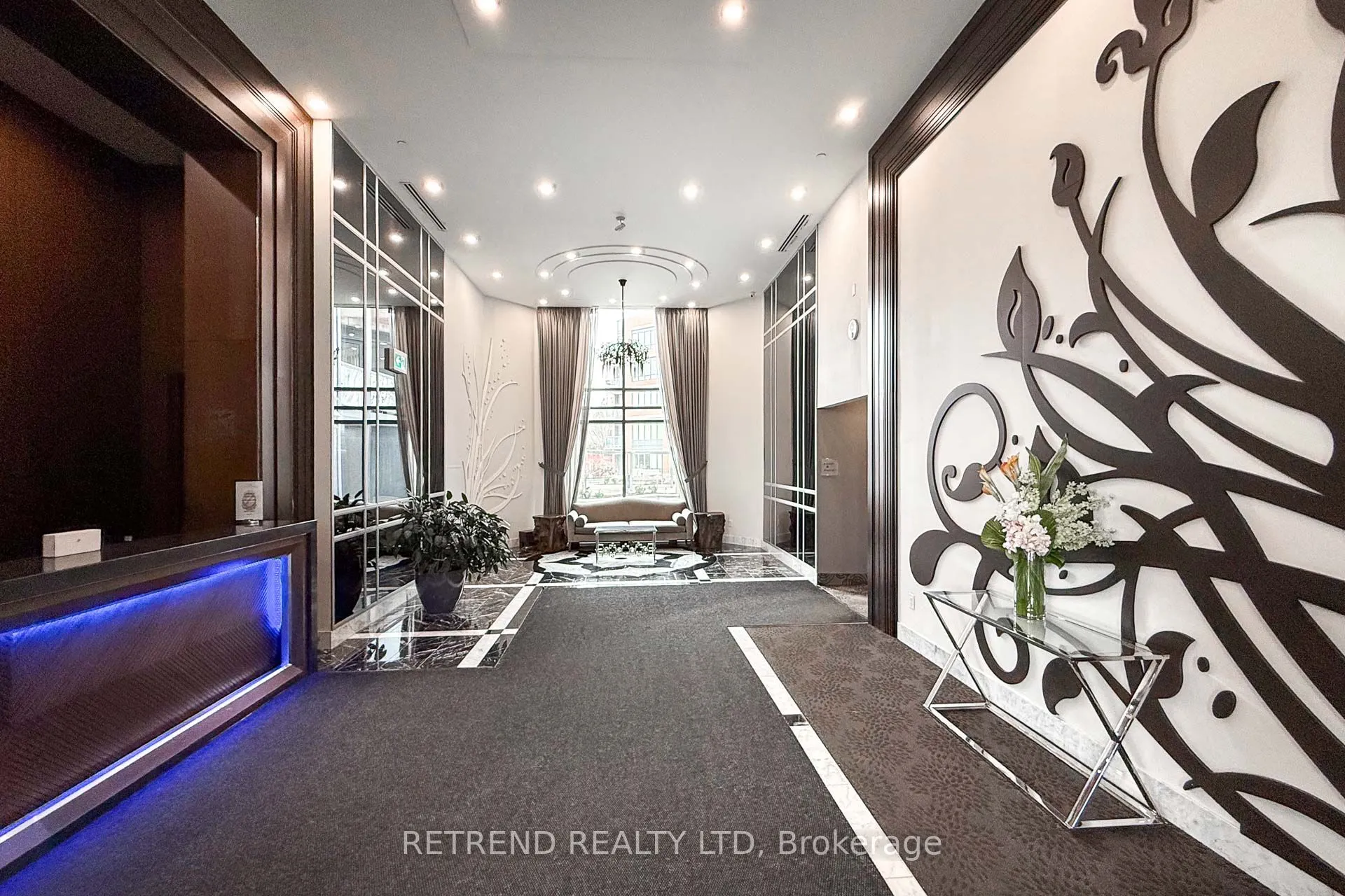 7608 Yonge Street, #541