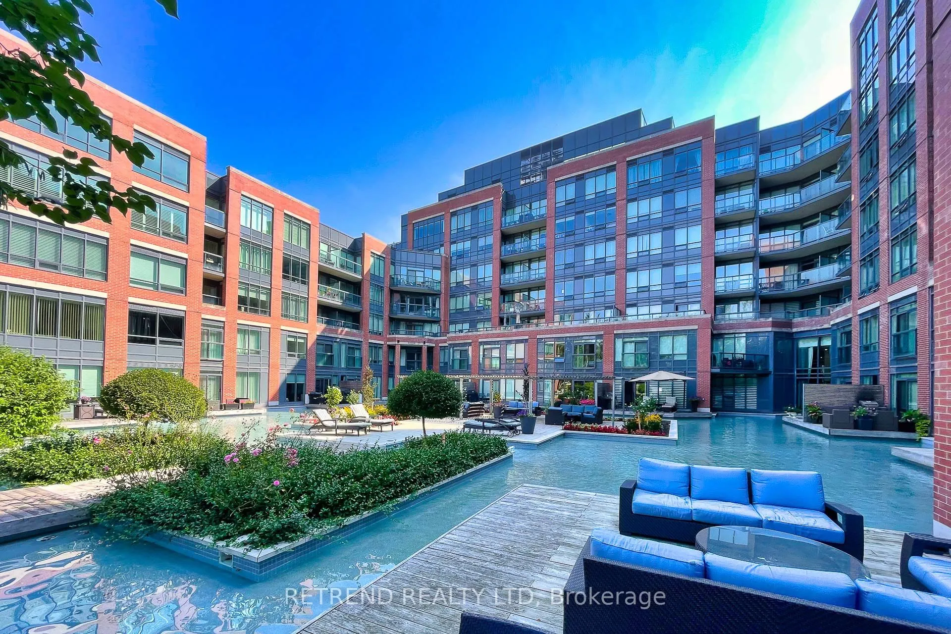 7608 Yonge Street, #541